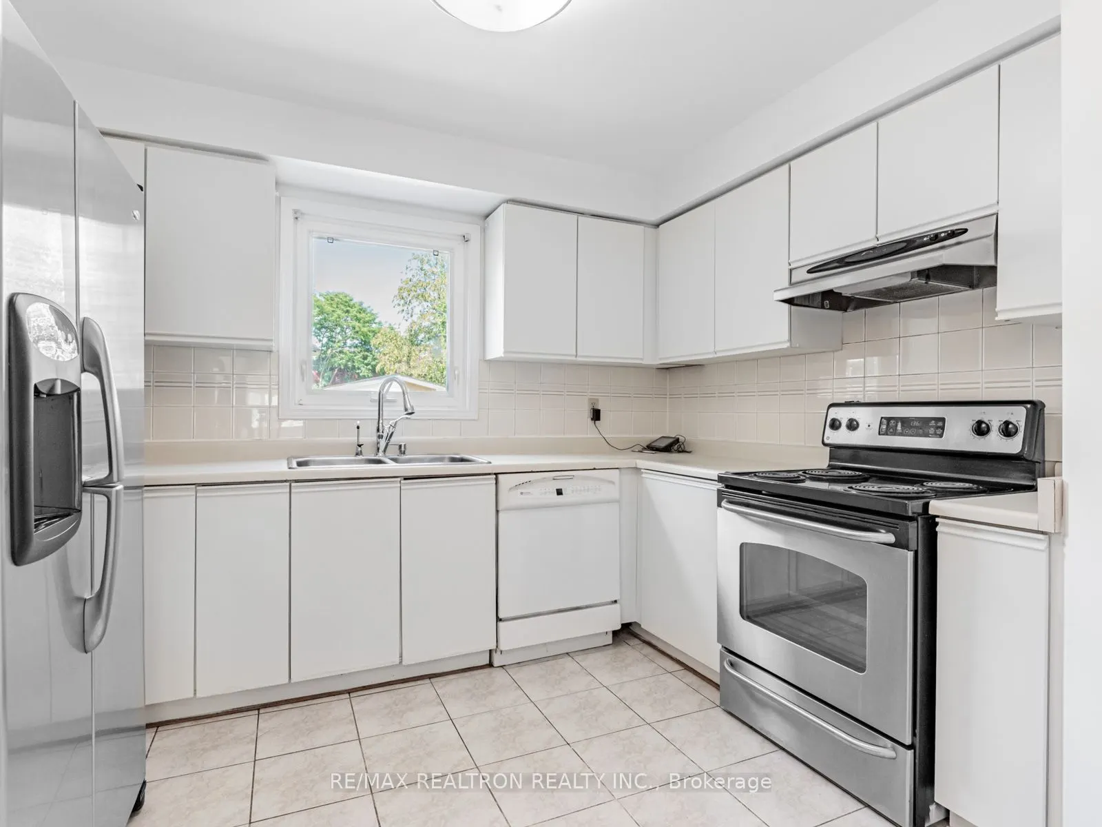 98 Rosedale Heights Drive