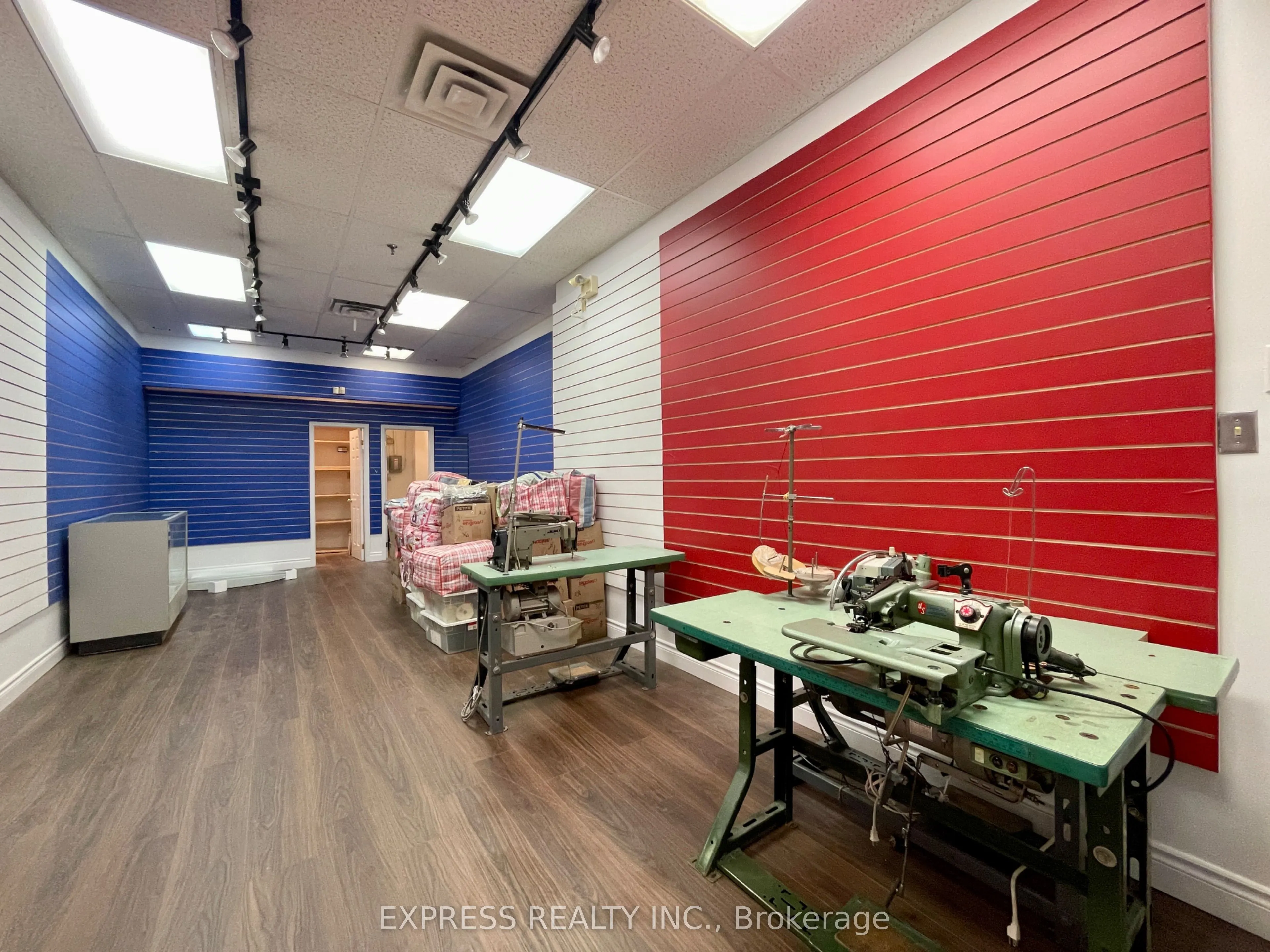 670 Hwy 7 E, #4