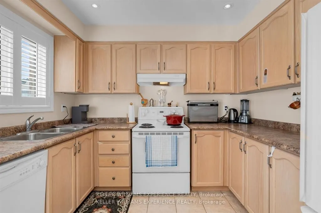 503 Simcoe Road