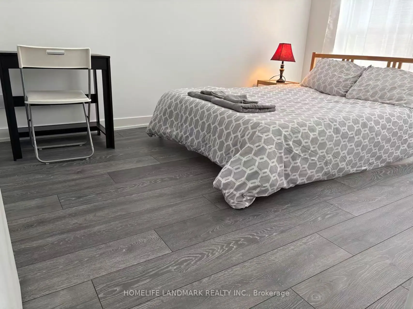 8888 Yonge Street, #209