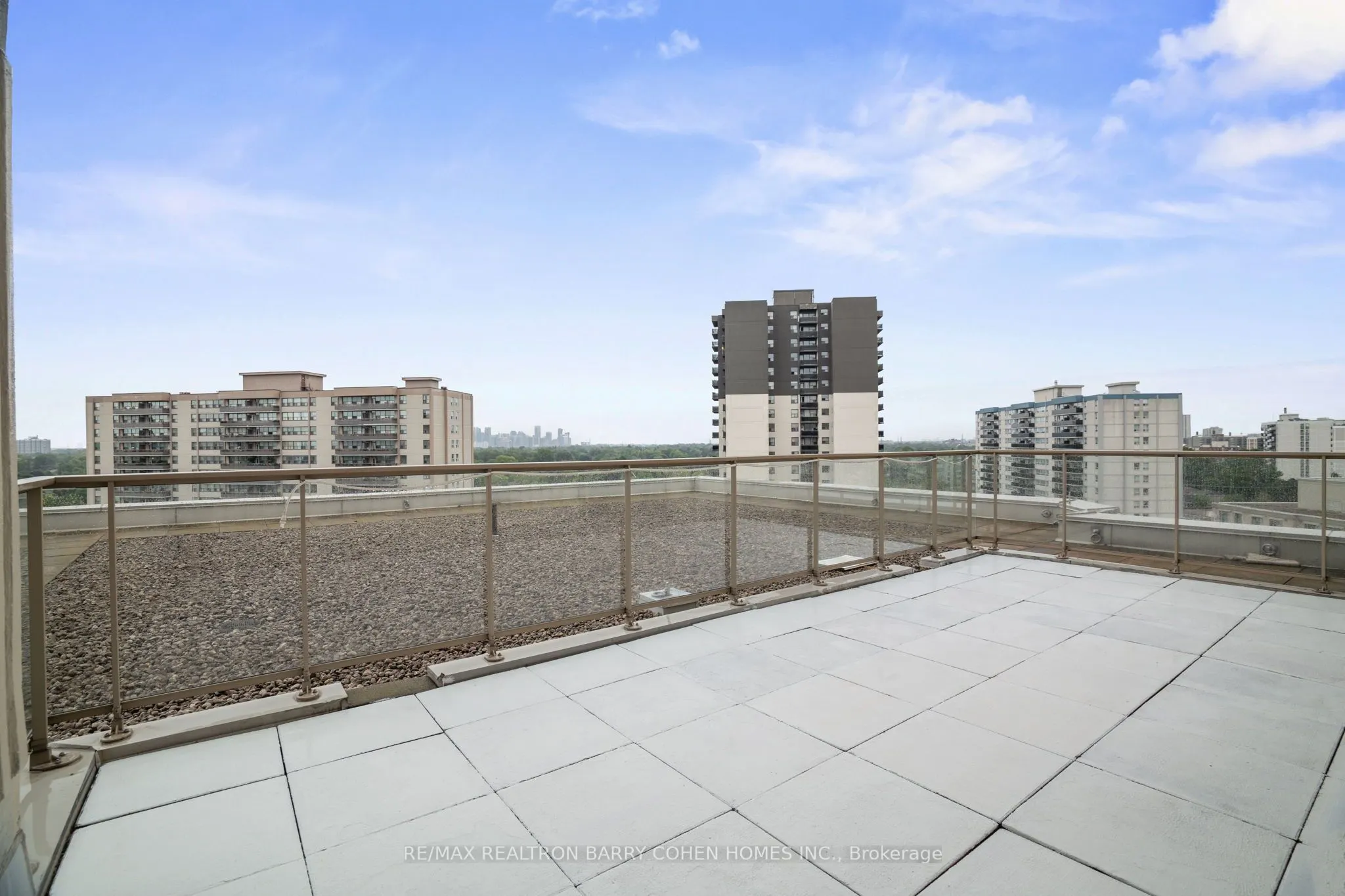 11 Townsgate Drive, #1204