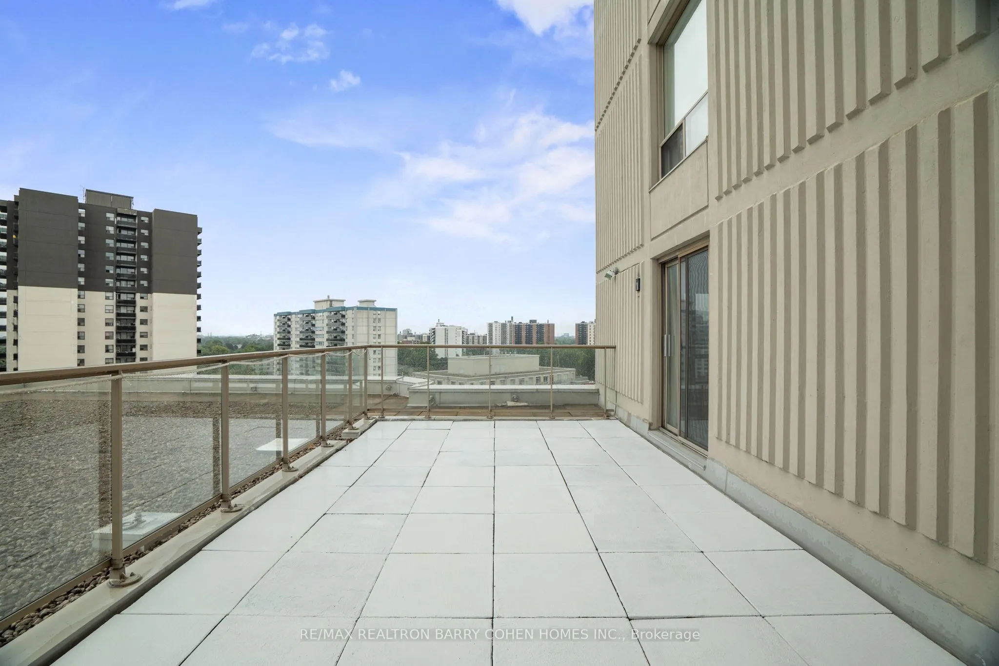 11 Townsgate Drive, #1204