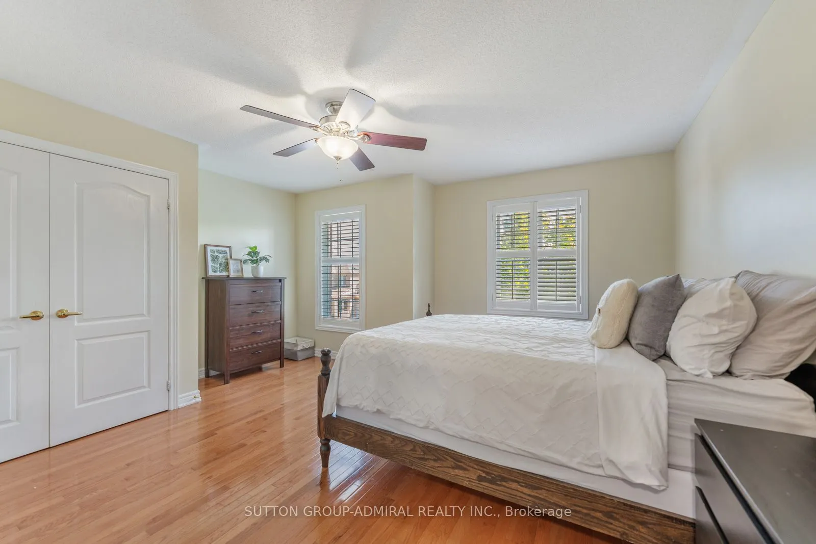 16 Appleview Road