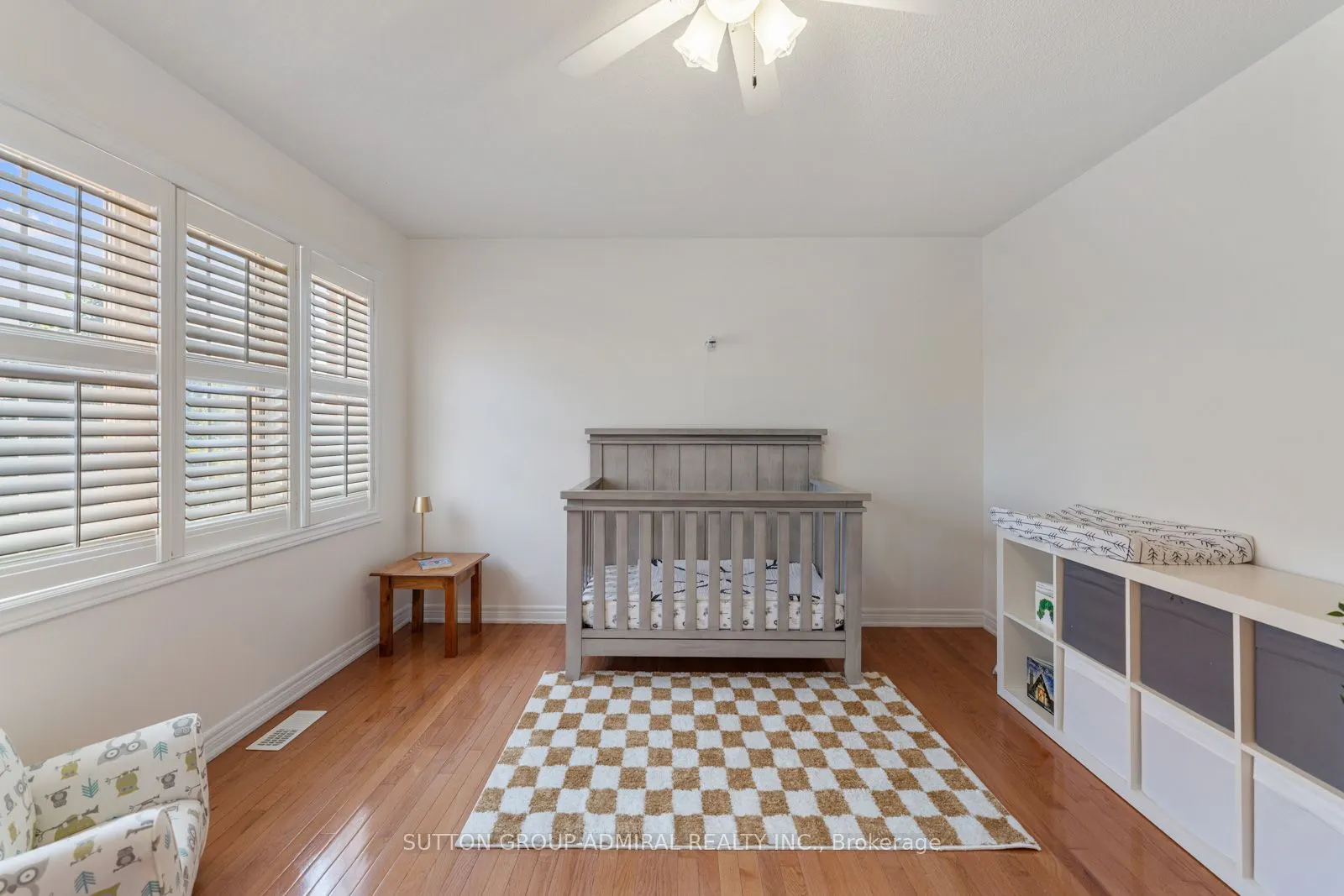 16 Appleview Road