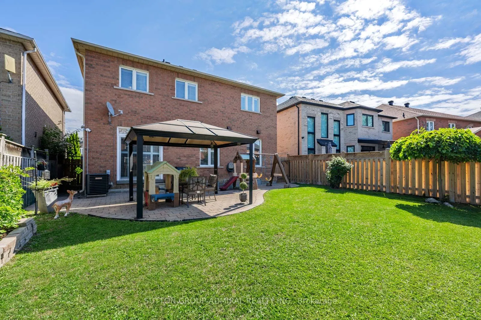 16 Appleview Road