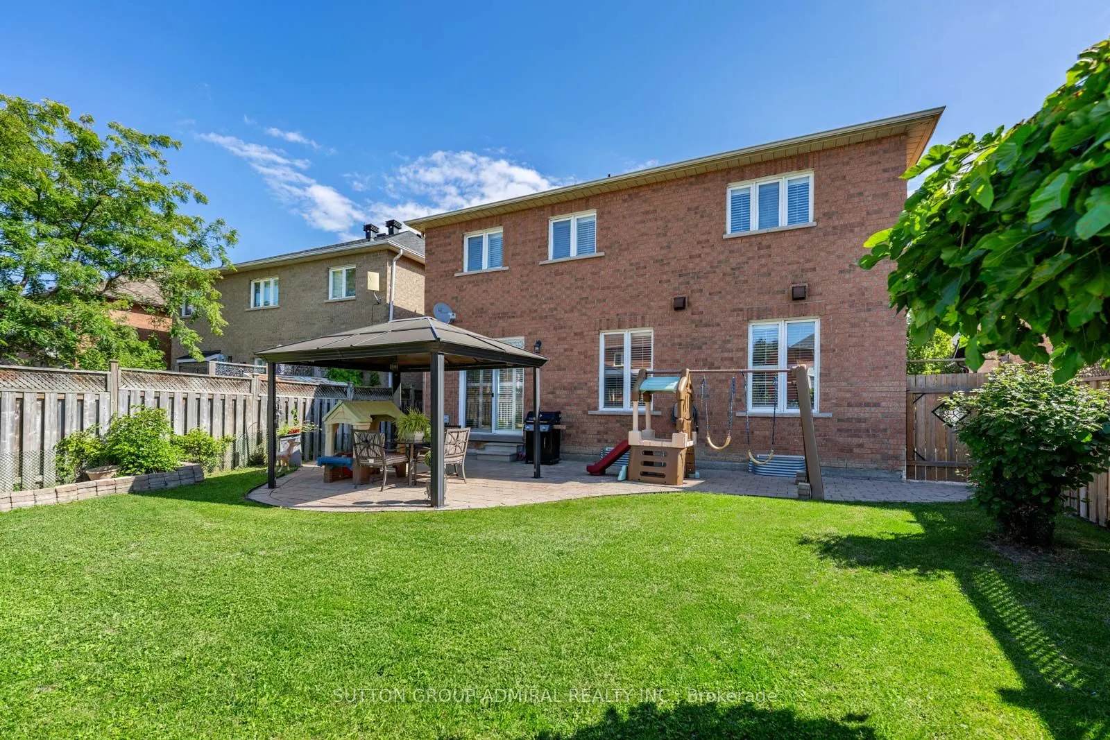 16 Appleview Road