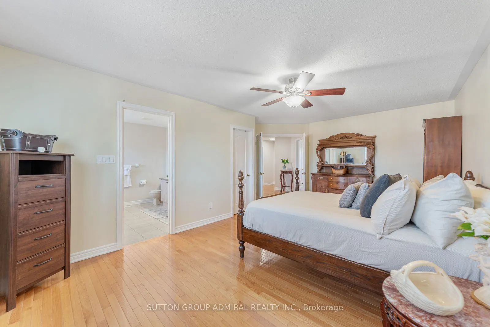 16 Appleview Road
