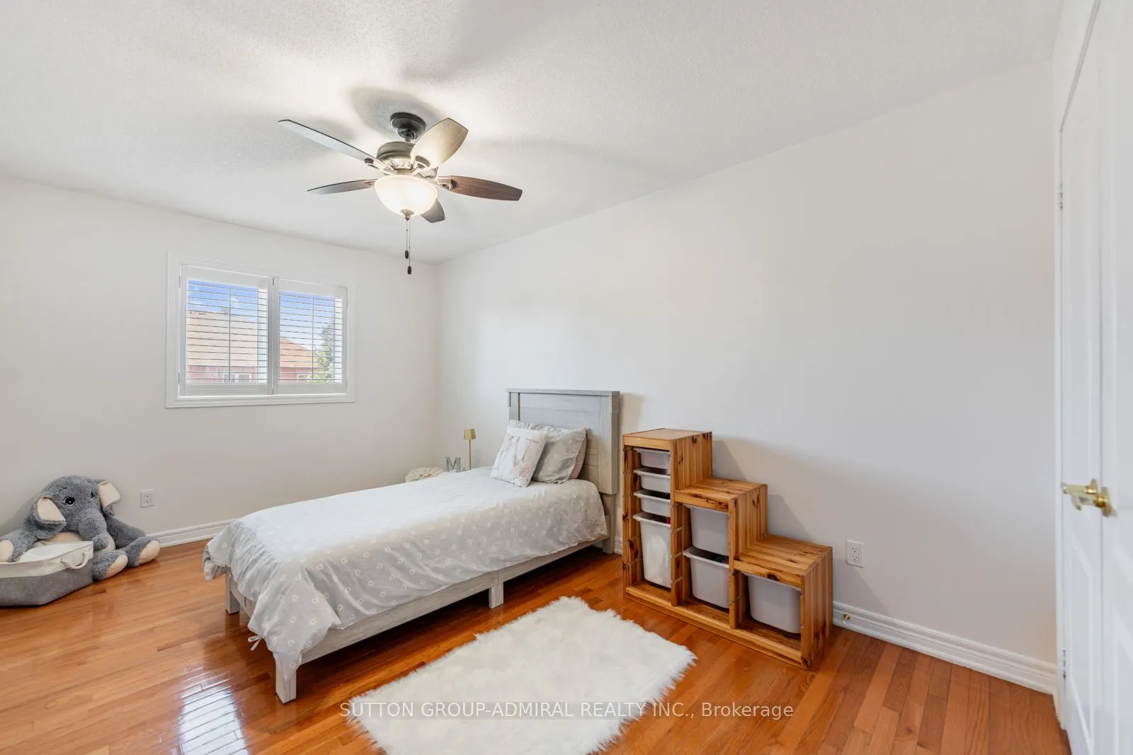 16 Appleview Road