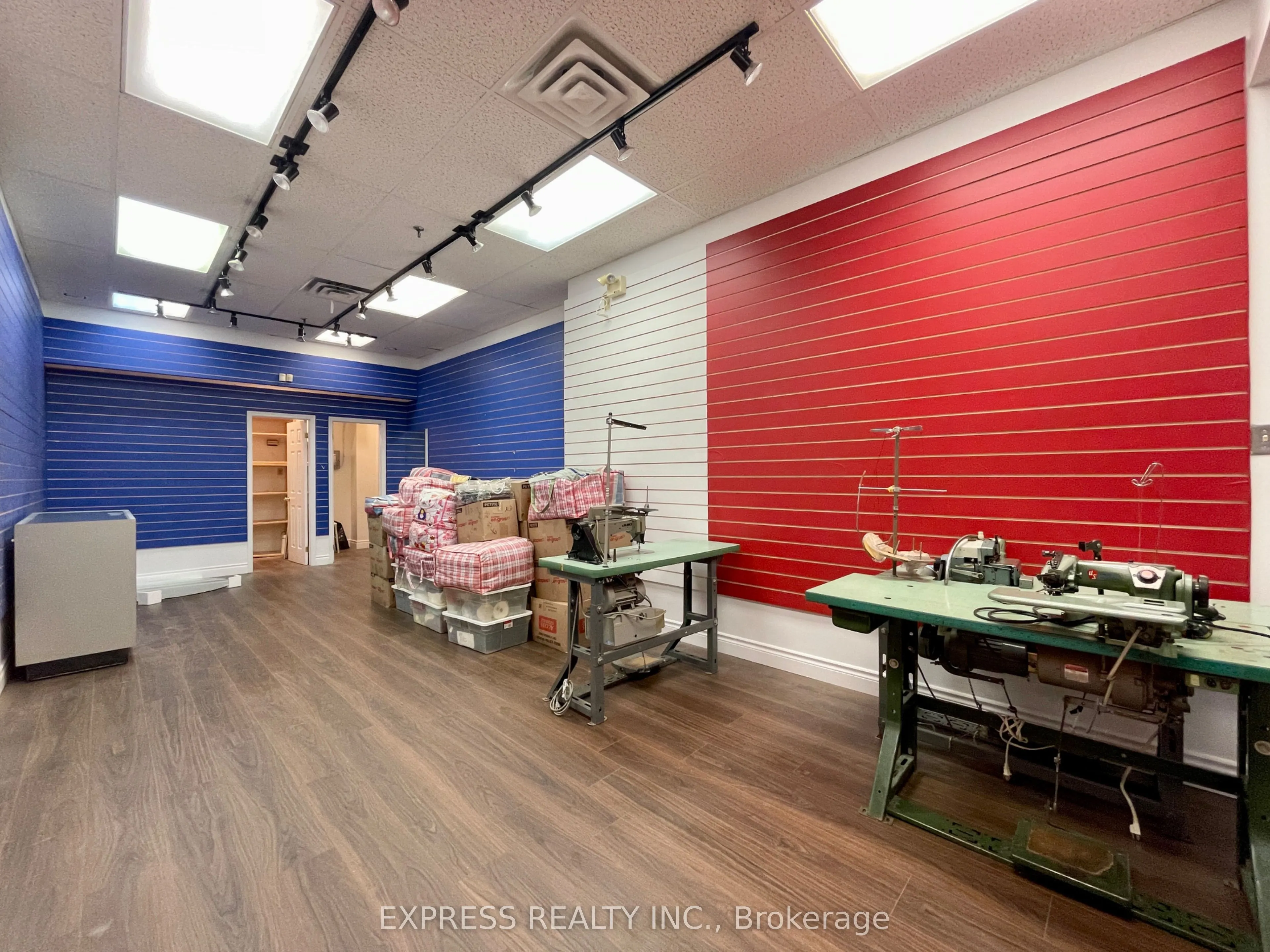 670 Hwy 7 E, #4