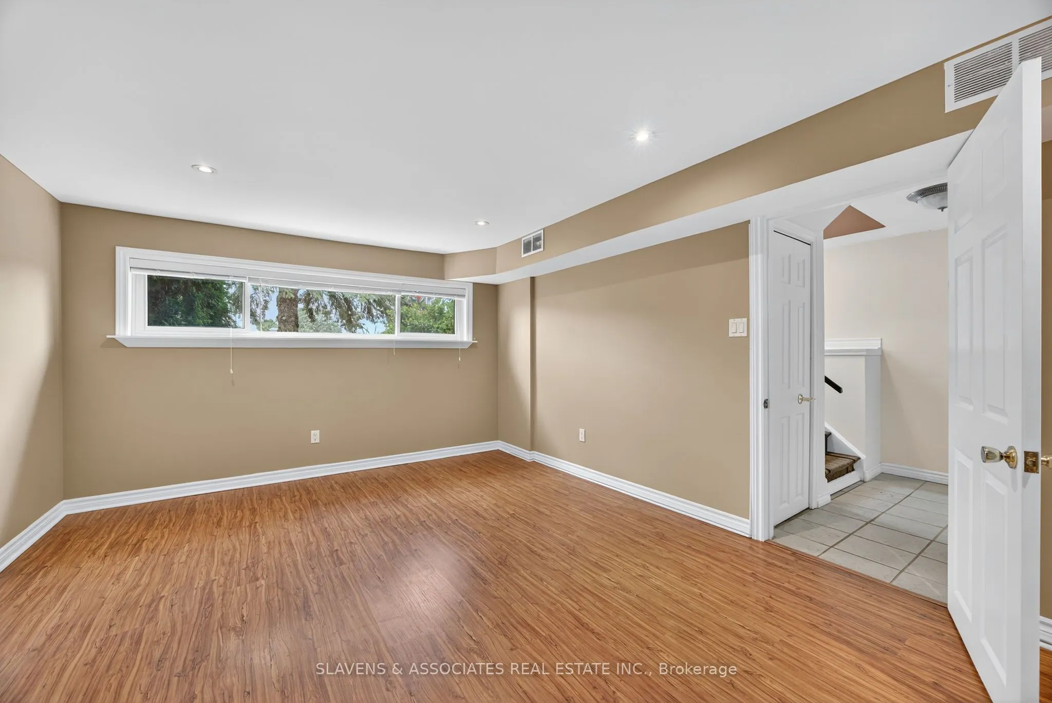 5 Rogers Road