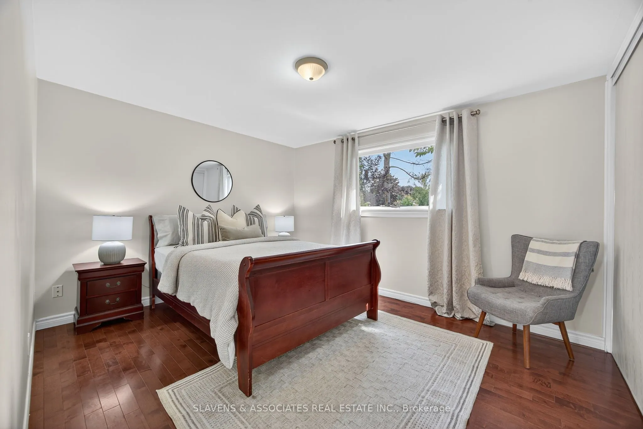 5 Rogers Road