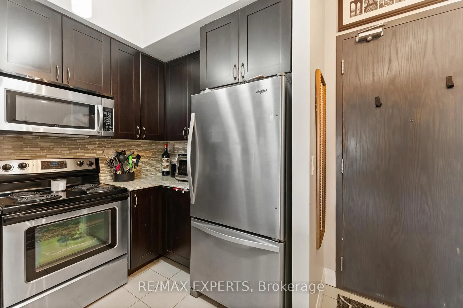 83 Woodbridge Avenue, #506
