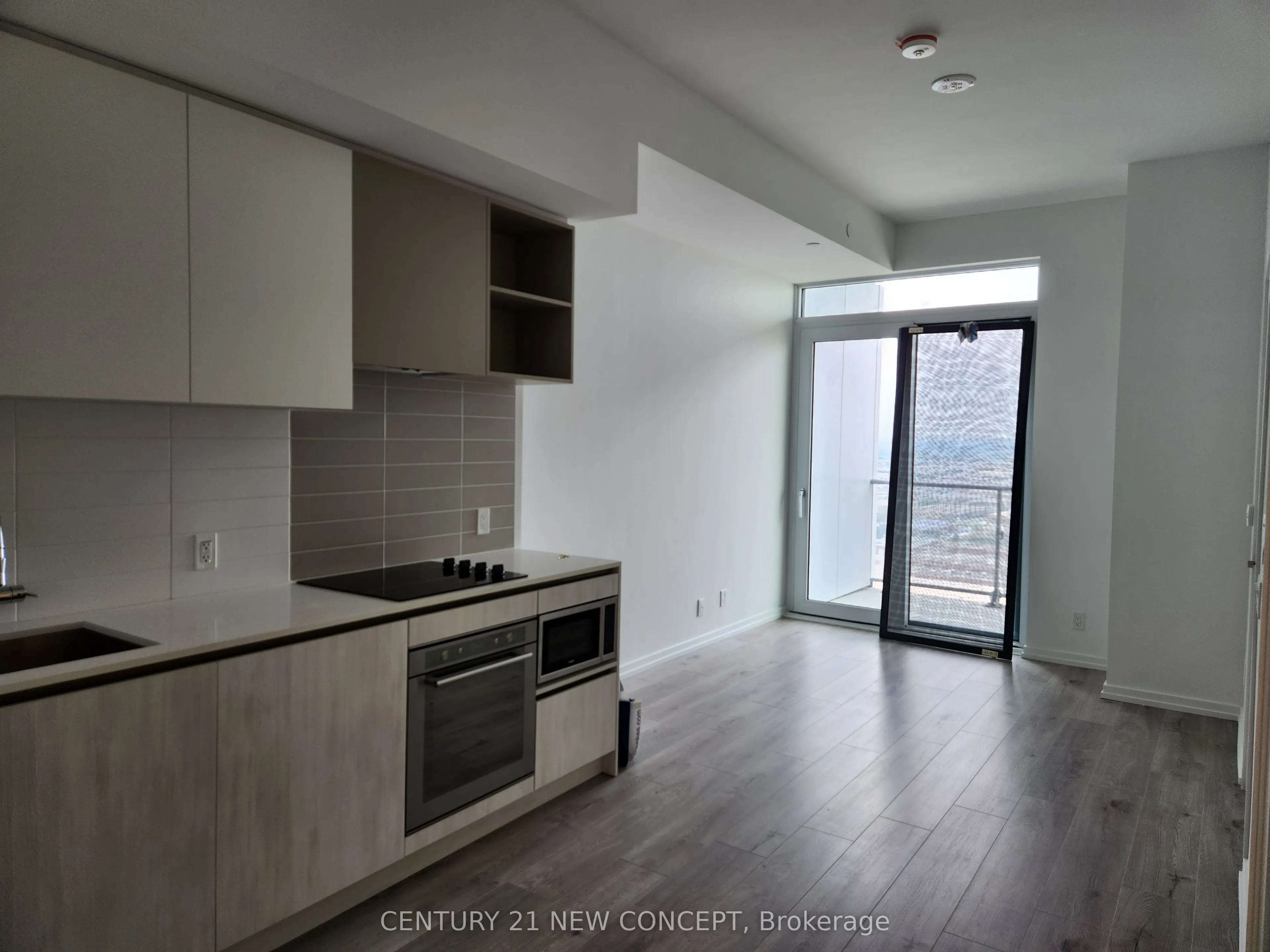 1000 Portage Parkway, #2712