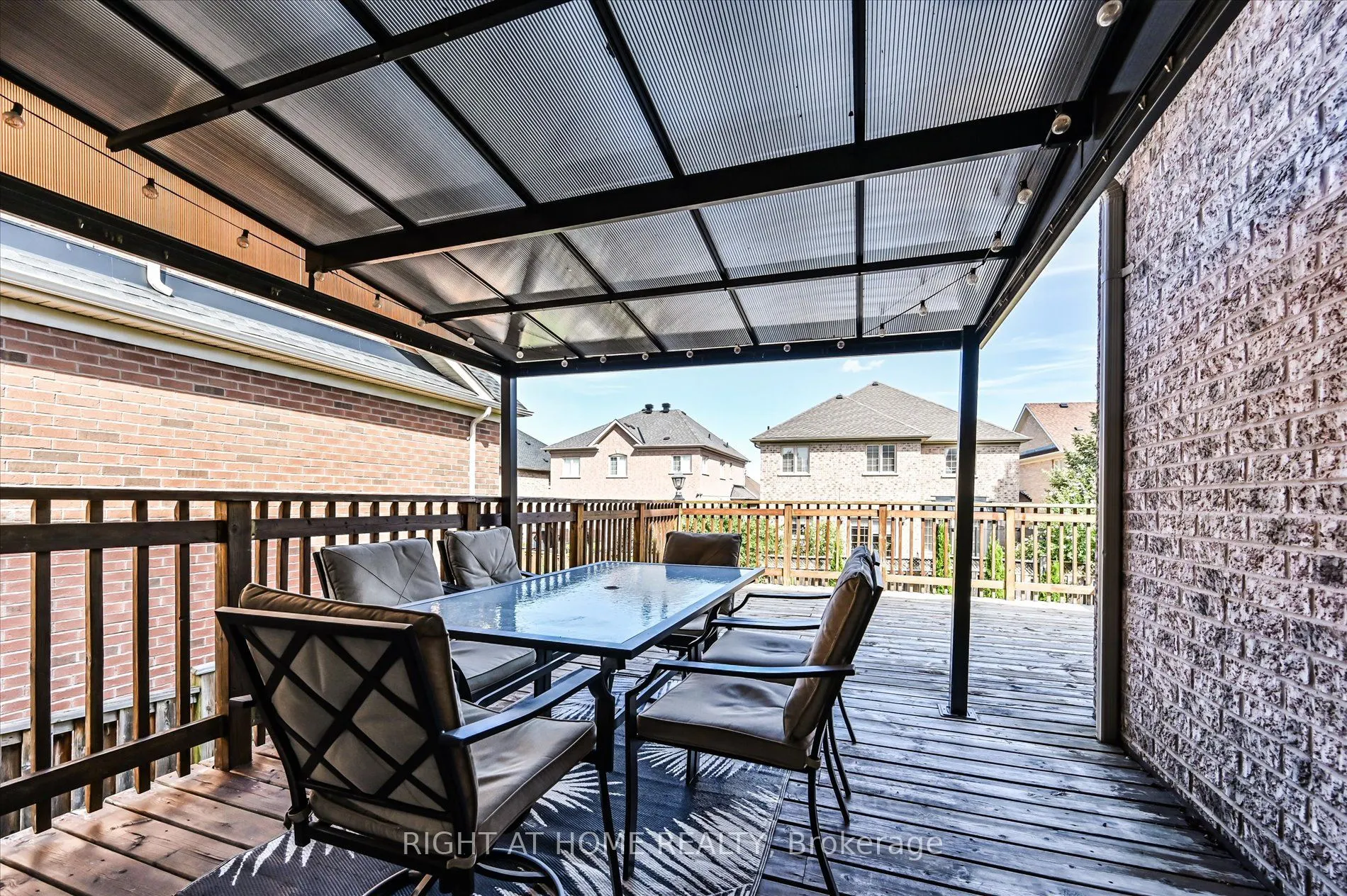 250 Rivermill Crescent