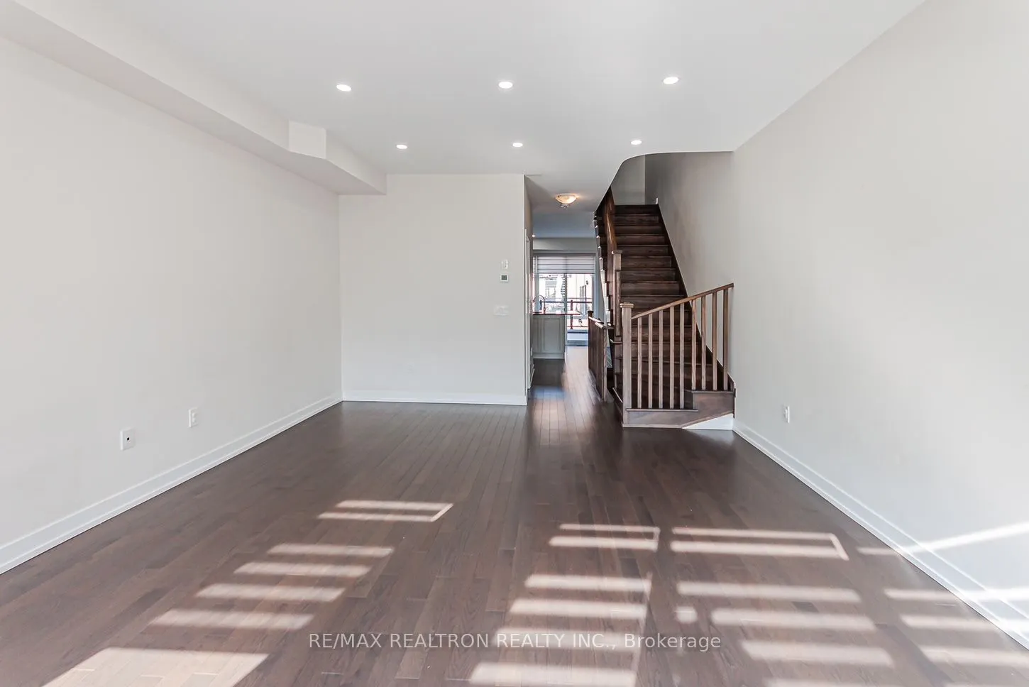 205 Salterton Circle