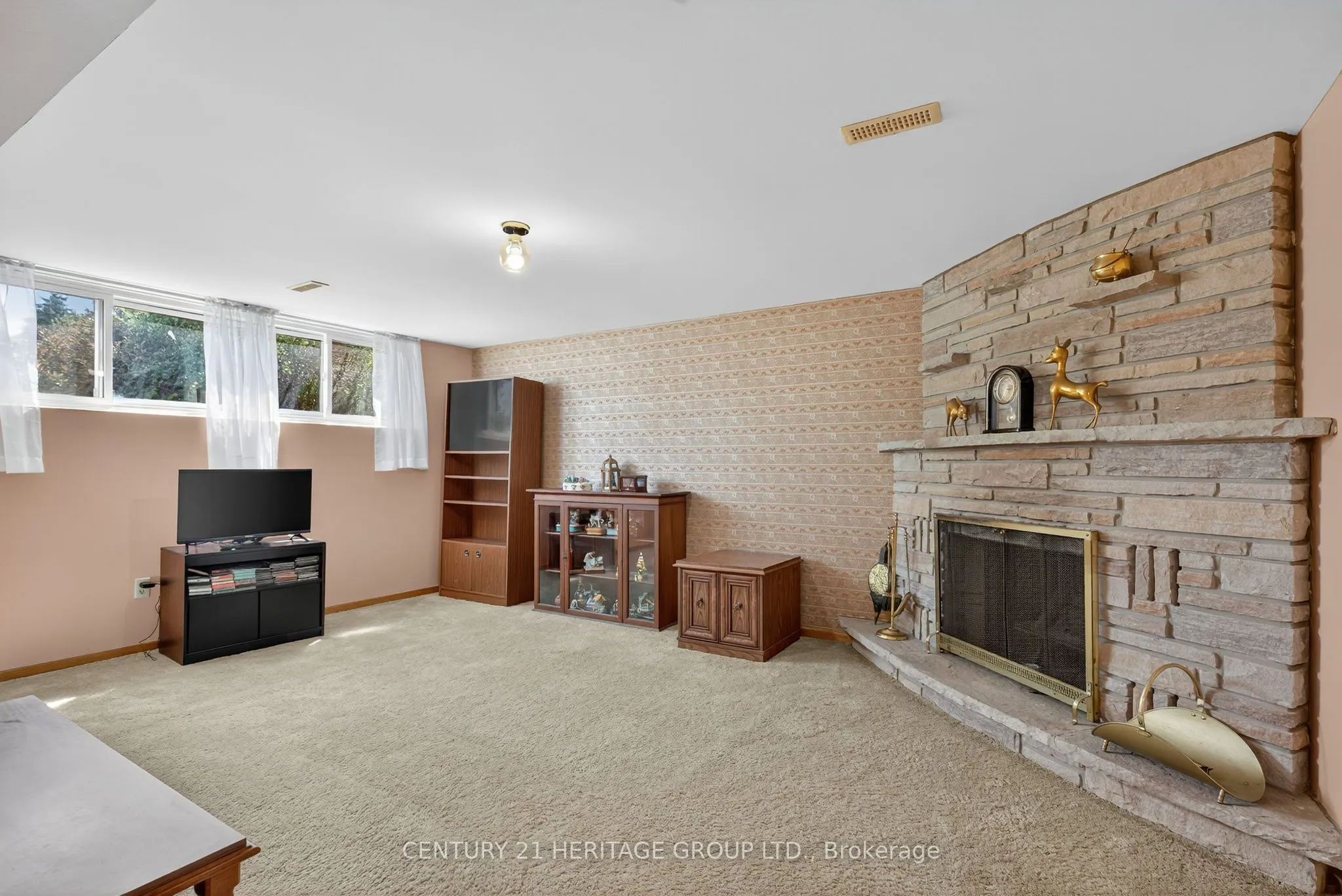 392 Colborne Street