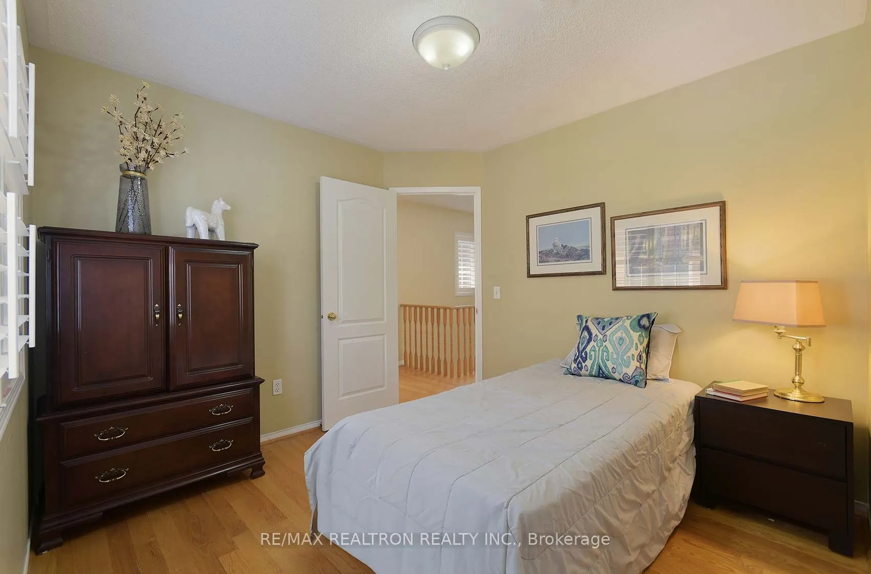 86 Ballymore Drive
