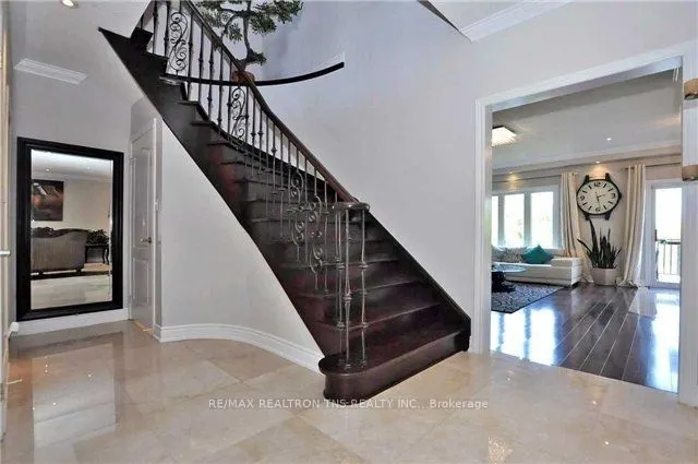 140 Redstone Road