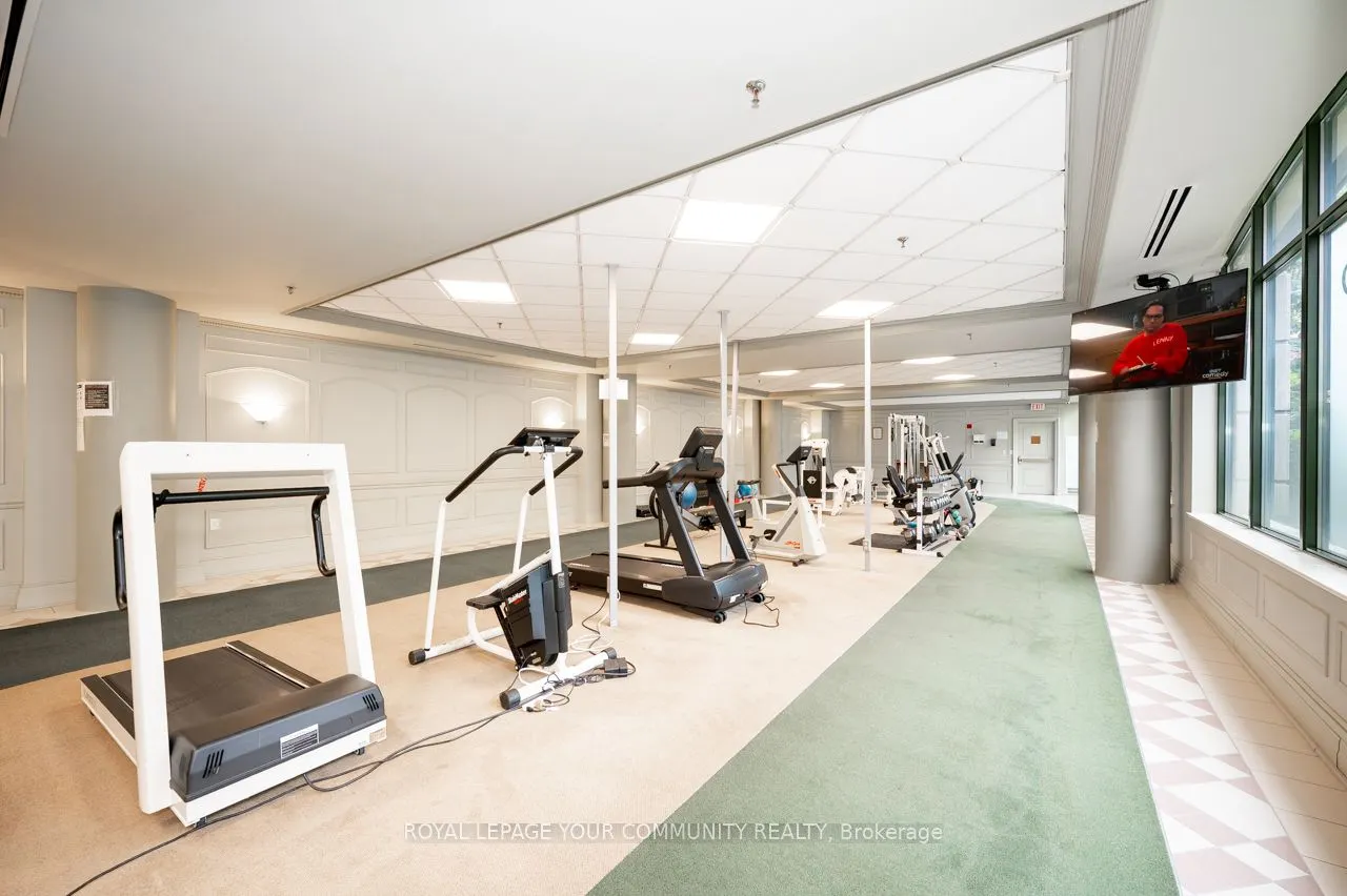 53 Woodbridge Avenue, #411