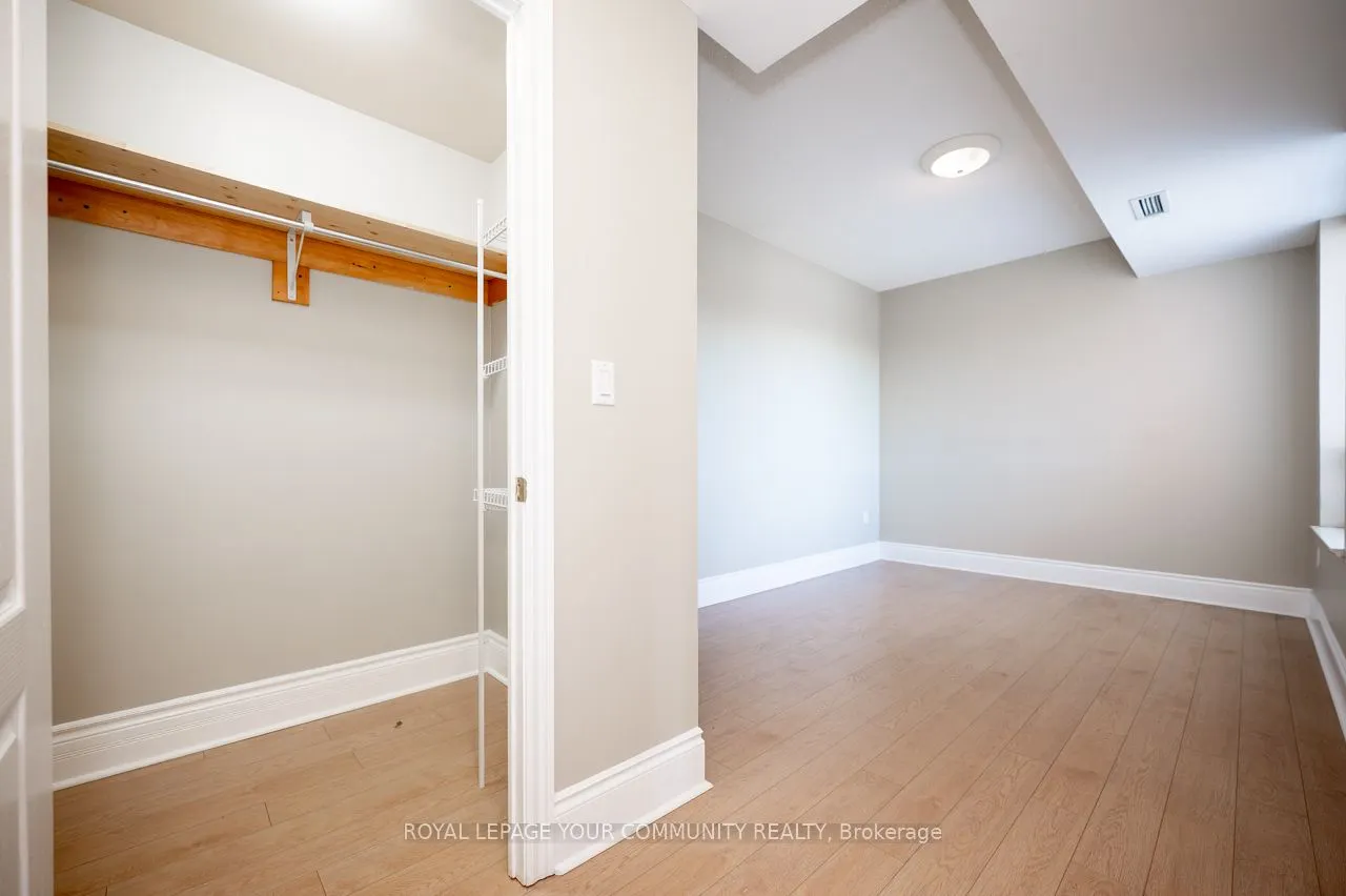 53 Woodbridge Avenue, #411