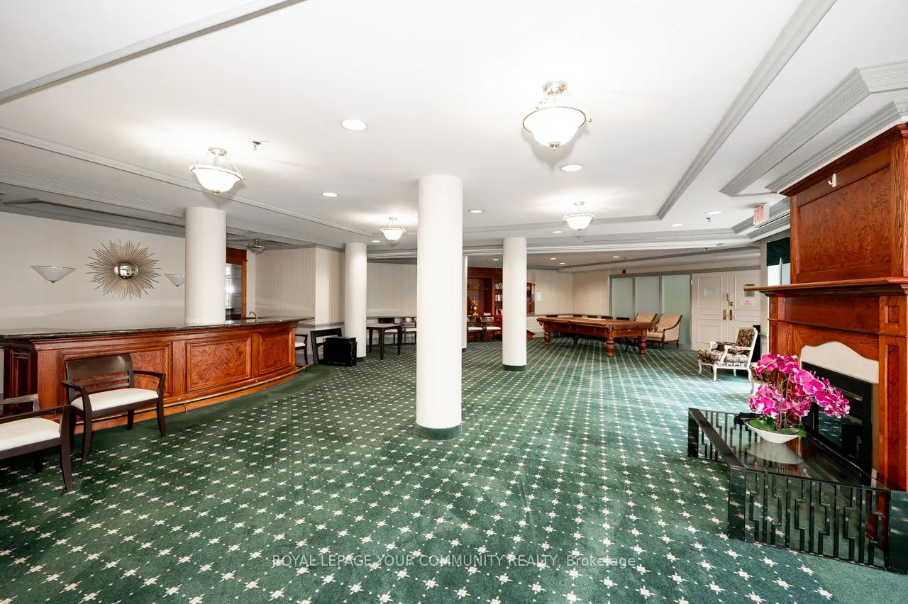 53 Woodbridge Avenue, #411
