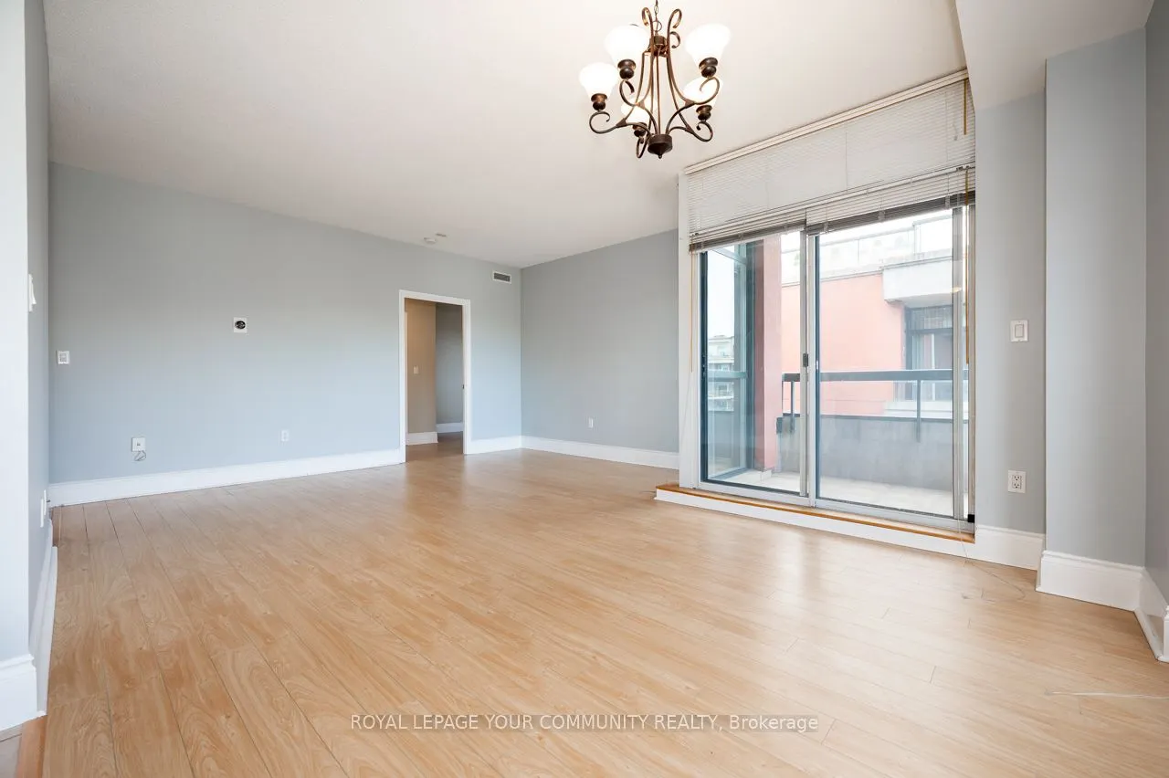 53 Woodbridge Avenue, #411
