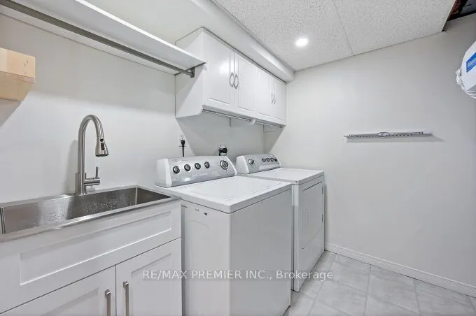 78 Keystar Court
