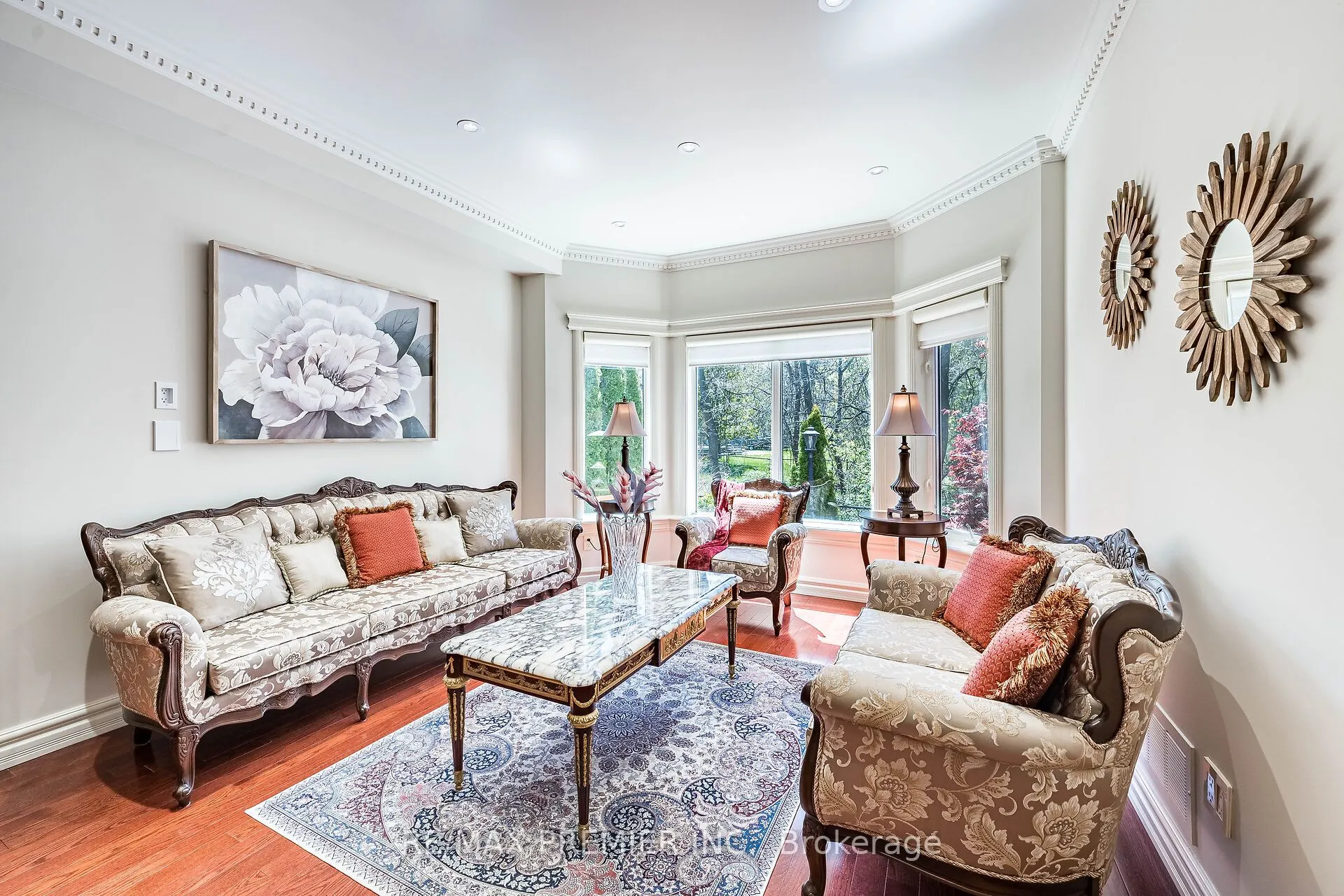 111 Arista Gate