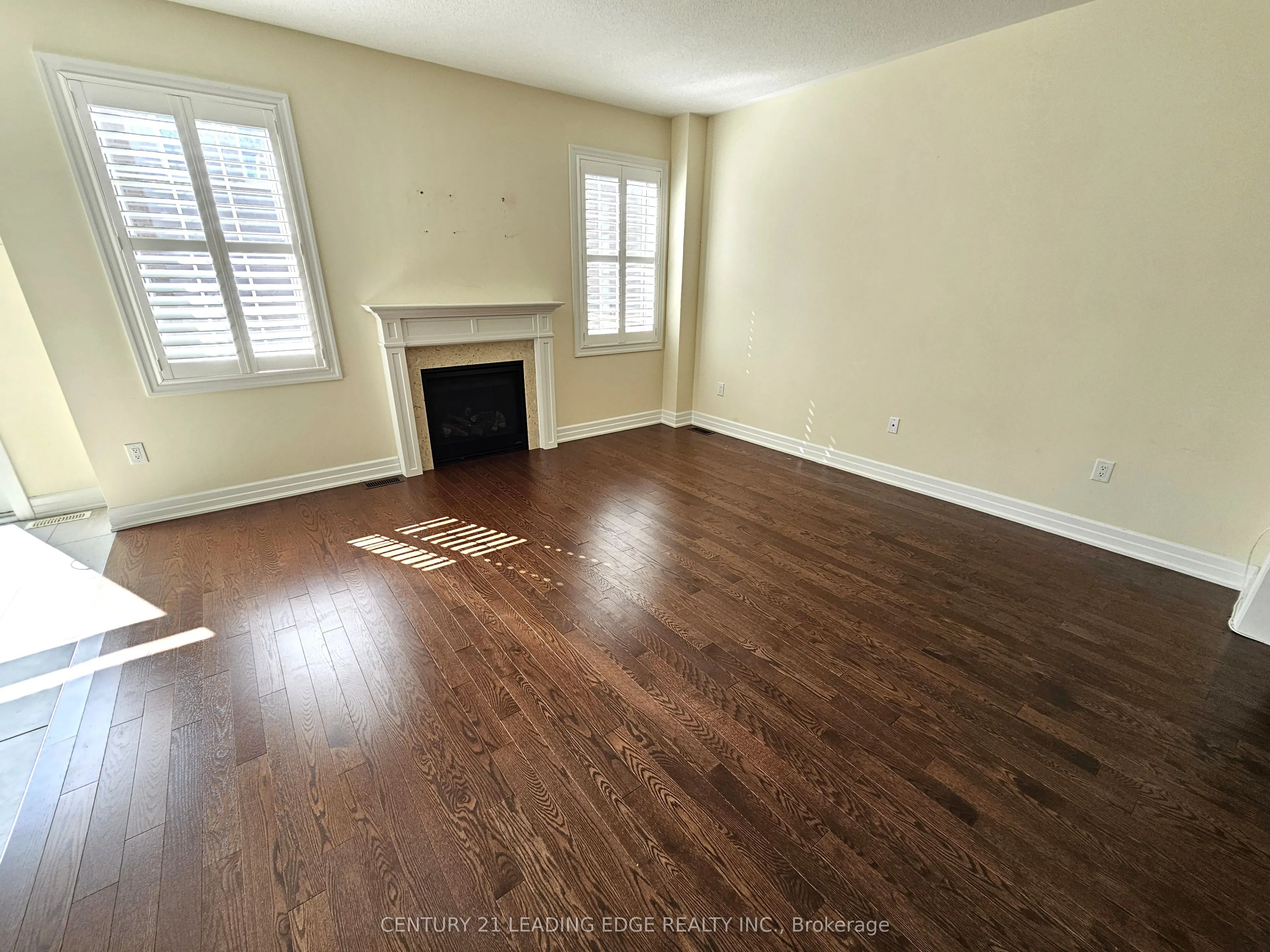 32 Clear Spring Avenue