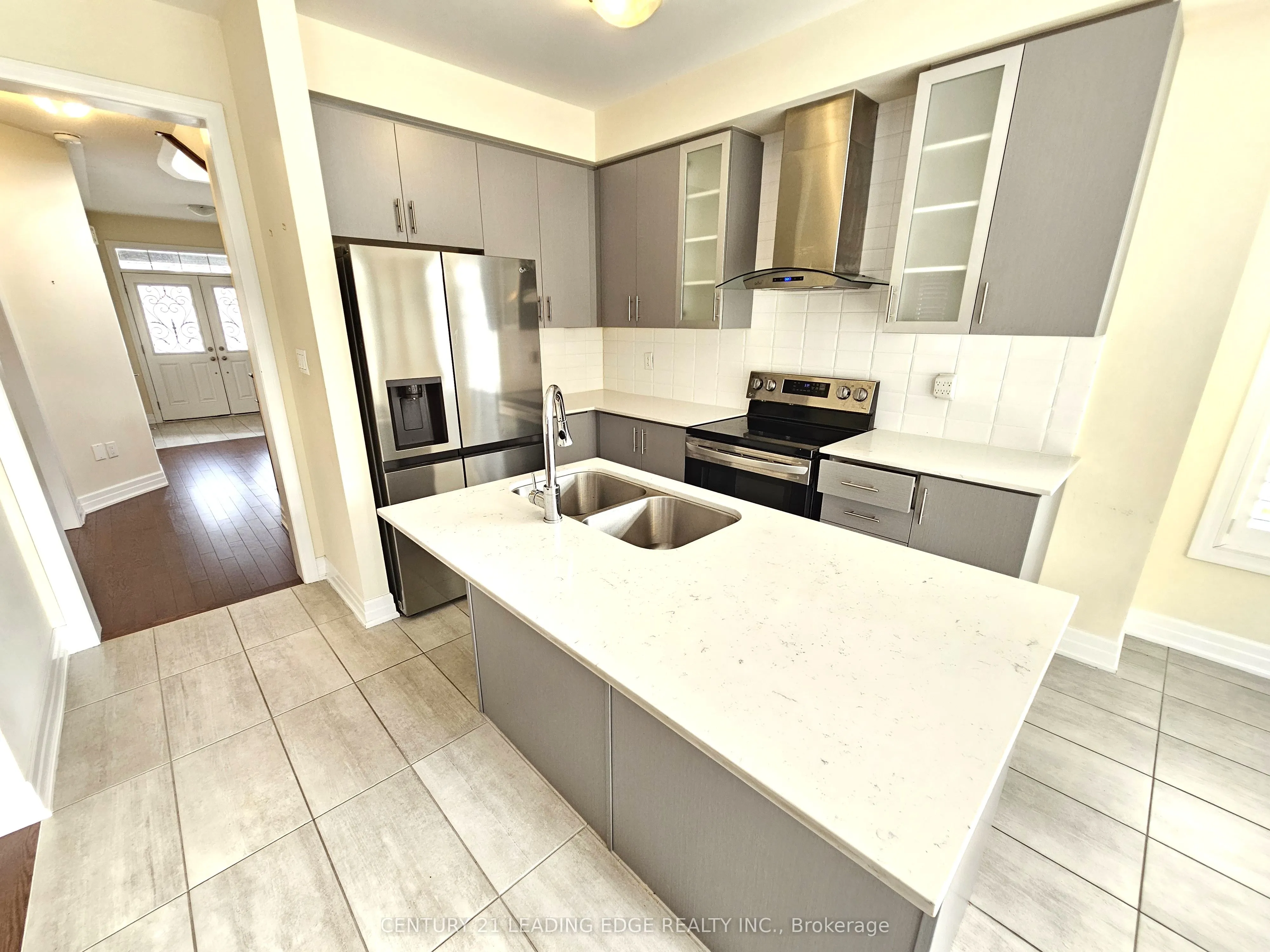 32 Clear Spring Avenue
