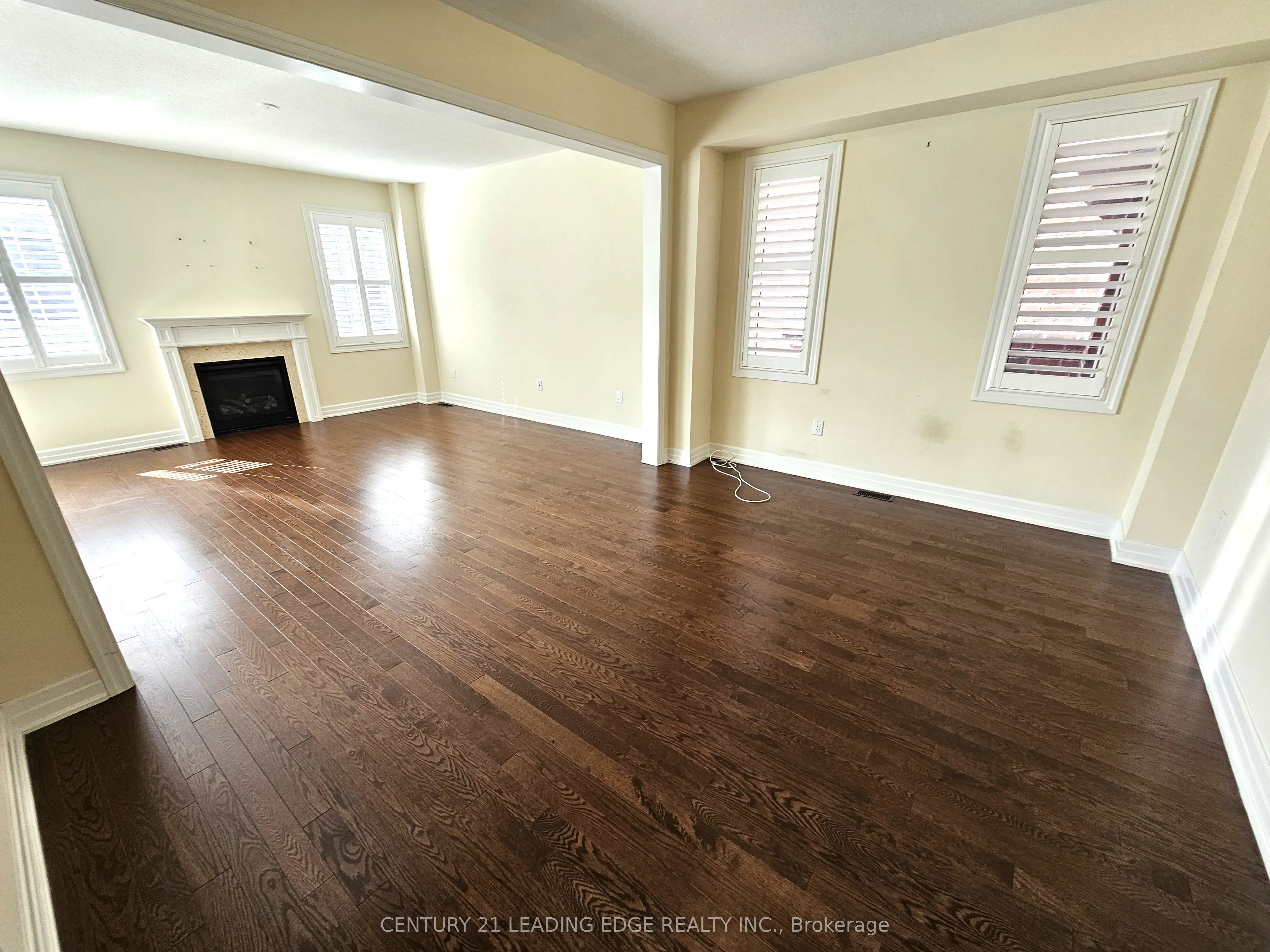 32 Clear Spring Avenue
