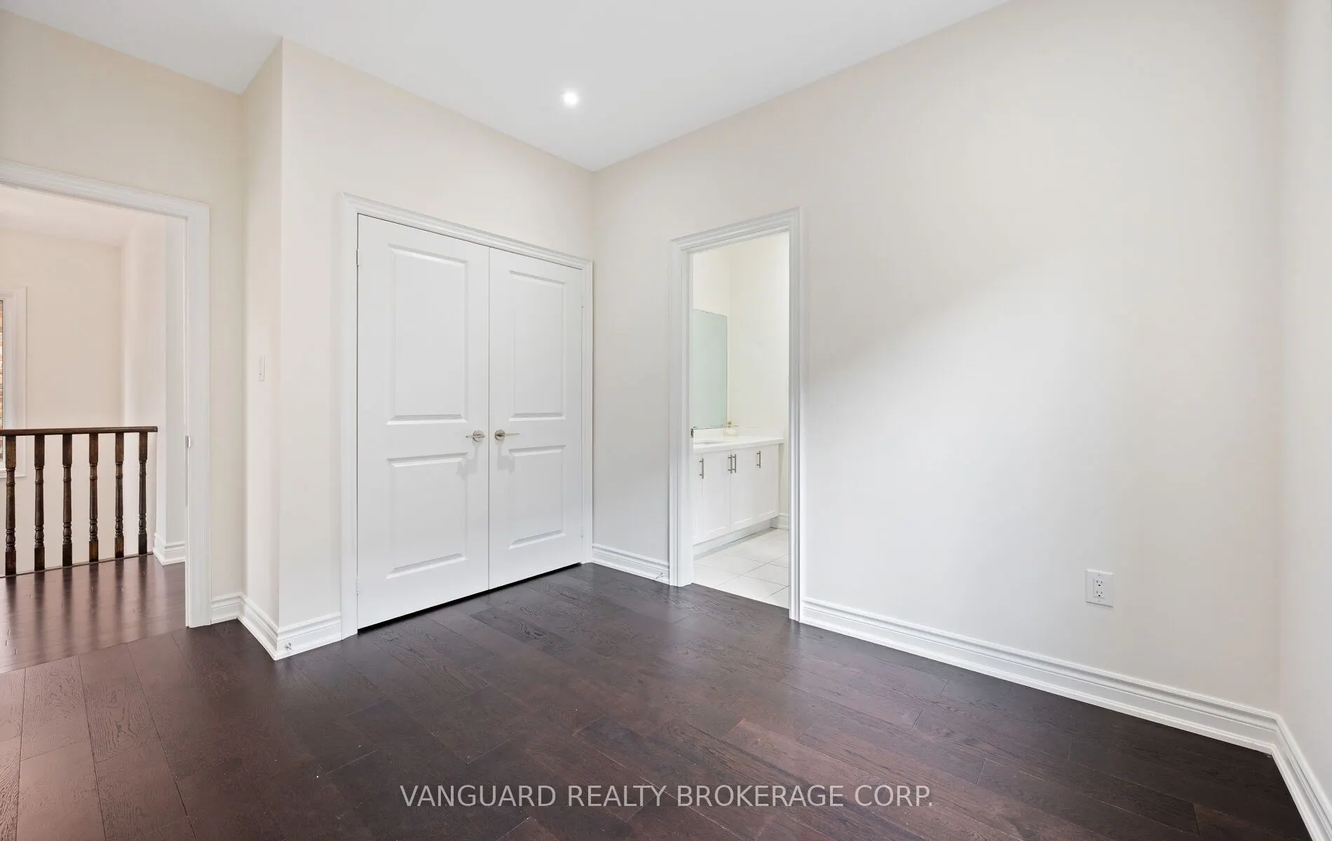 121 Alistair Crescent