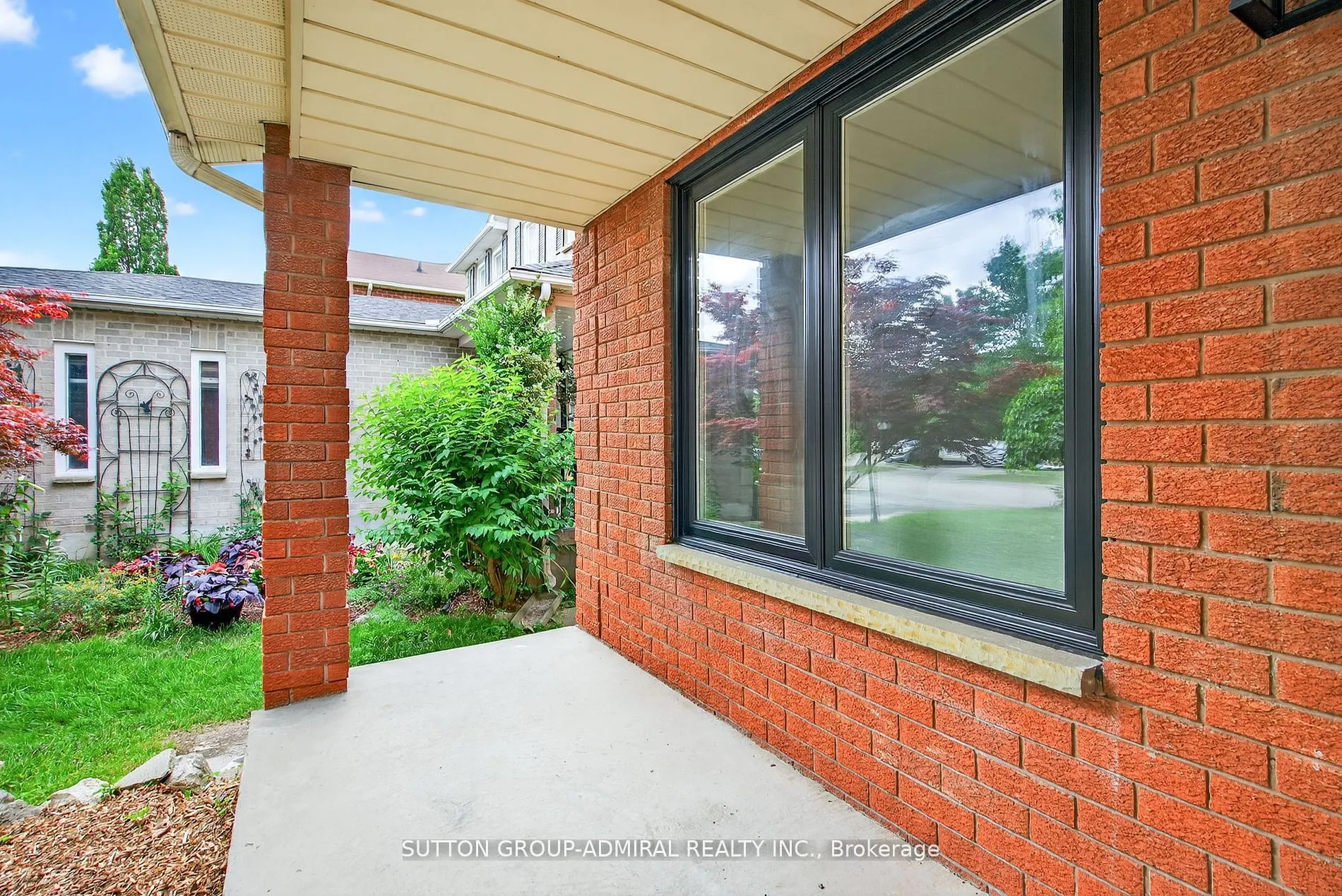 43 Keremeos Crescent