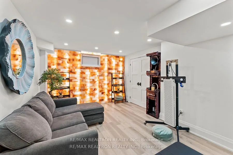 118 Pathlane Road