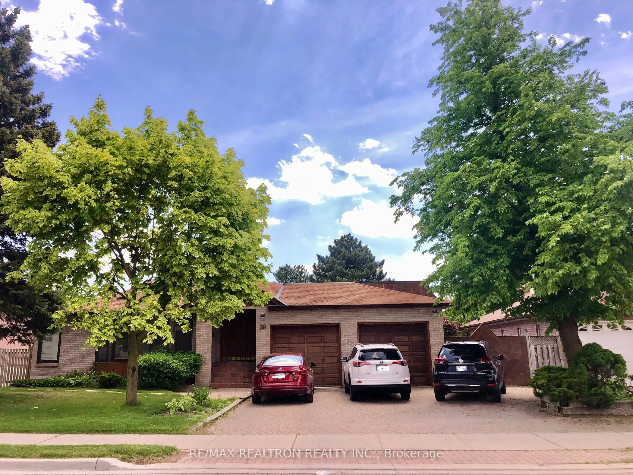39 Spruce Avenue
