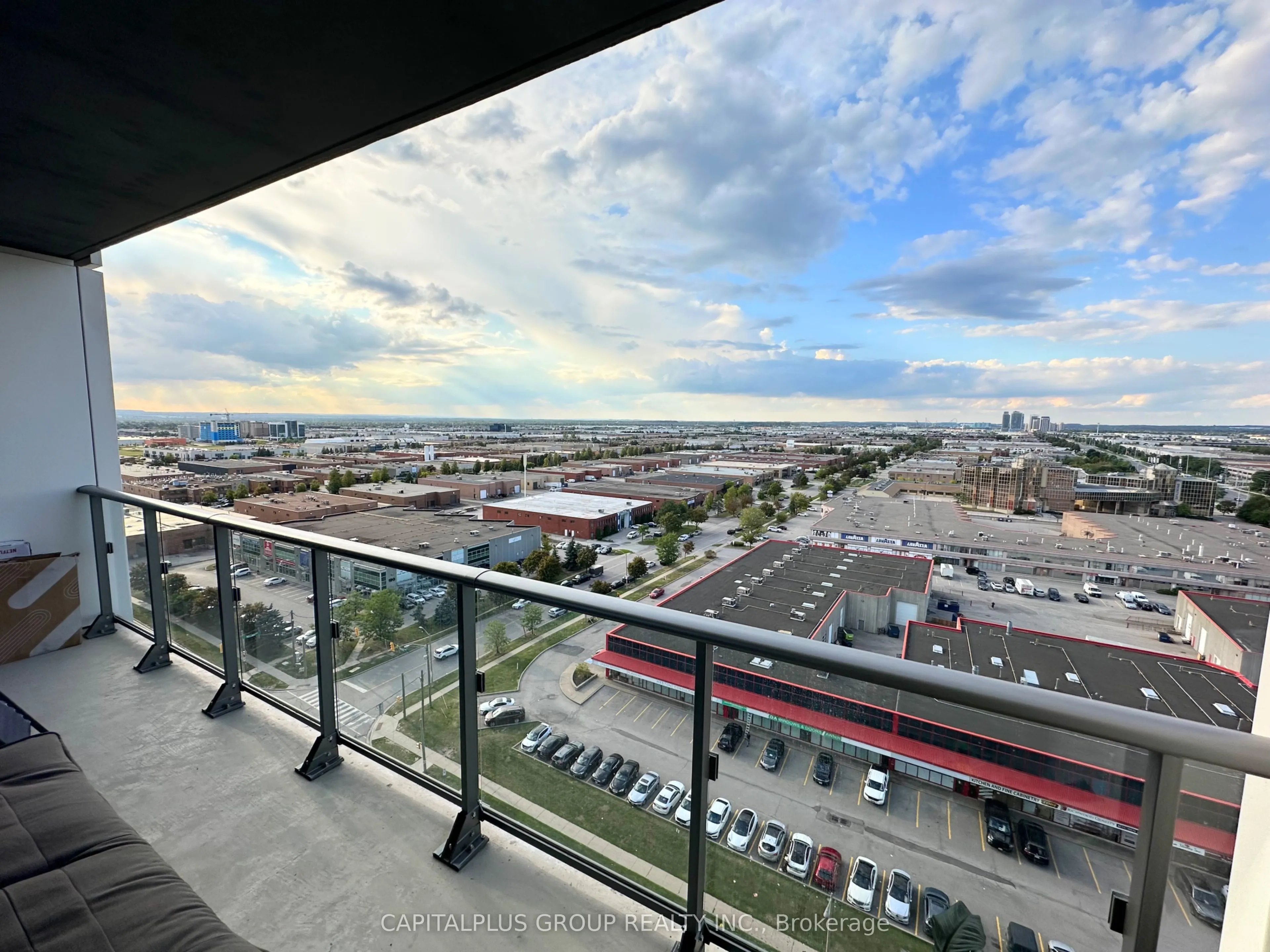 1000 Portage Parkway, #1215