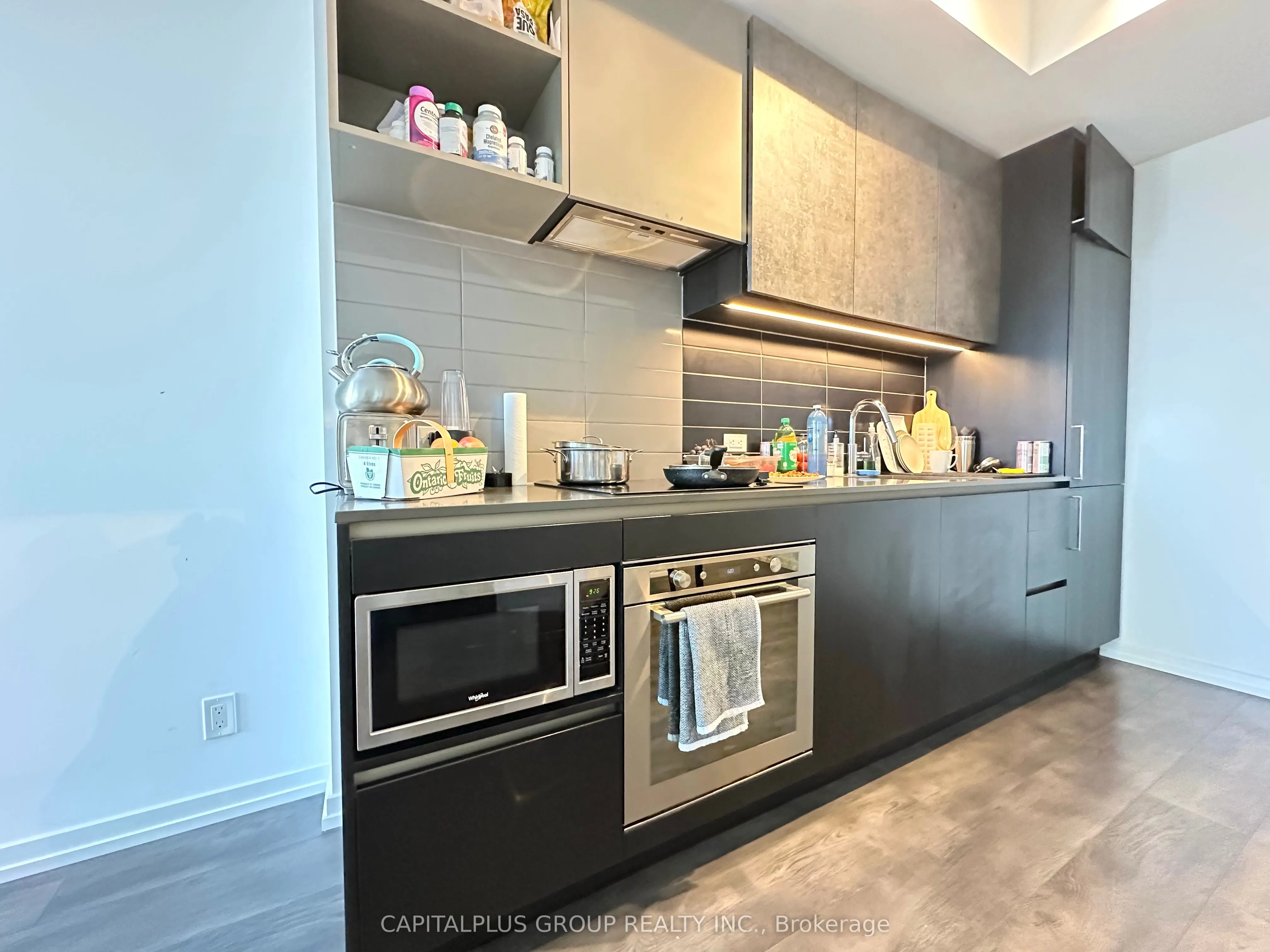 1000 Portage Parkway, #1215
