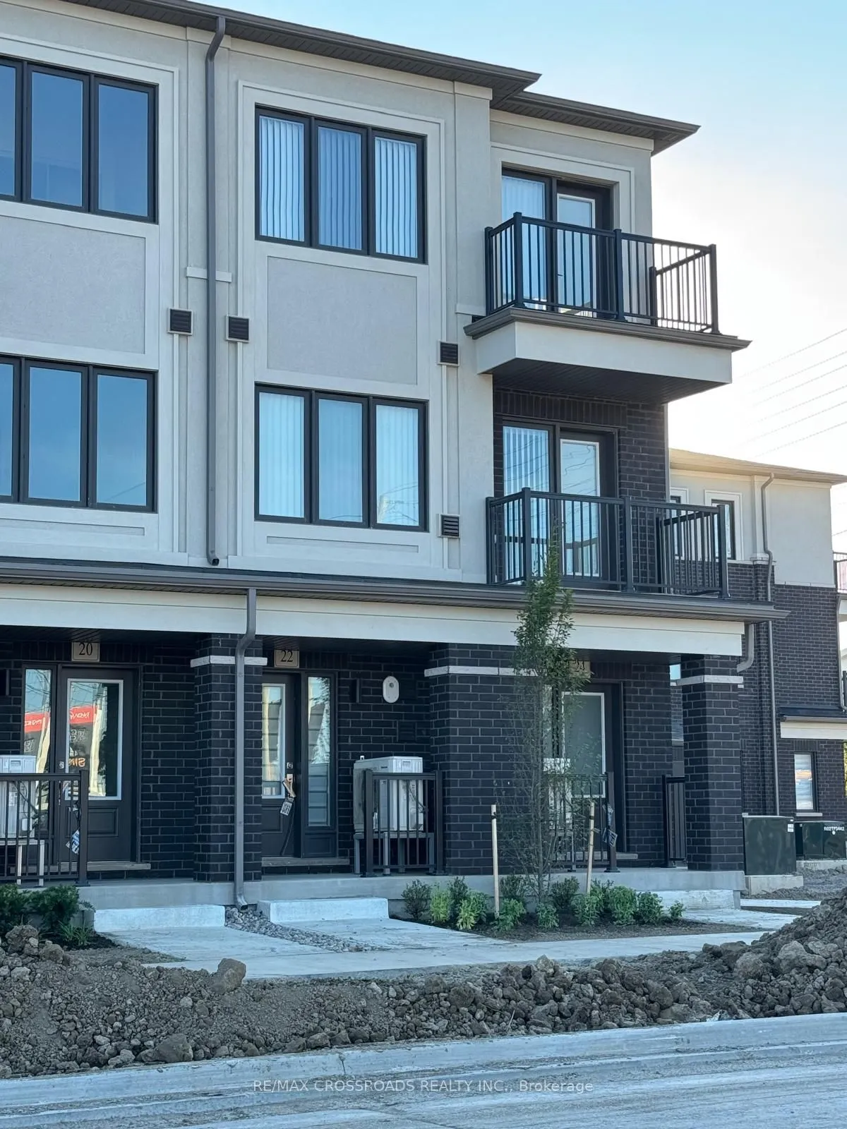 22 Matawin Lane, #0149BL13