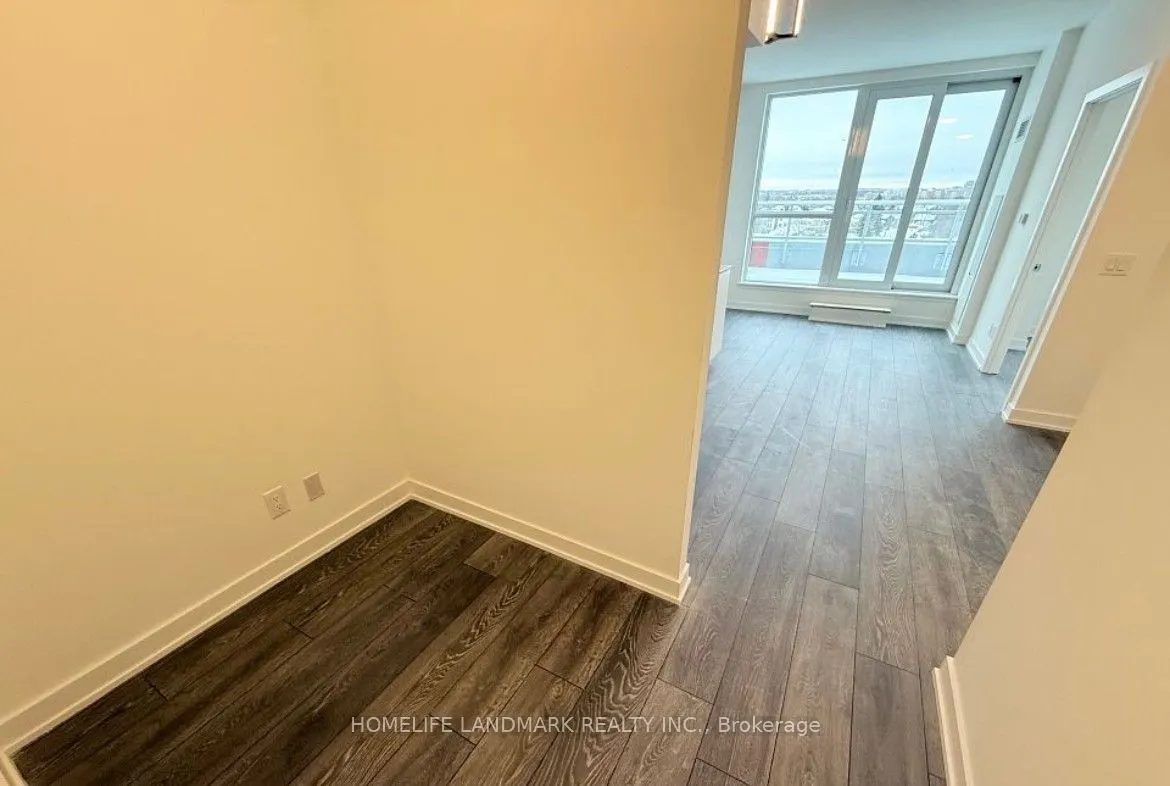 8888 Yonge Street, #713