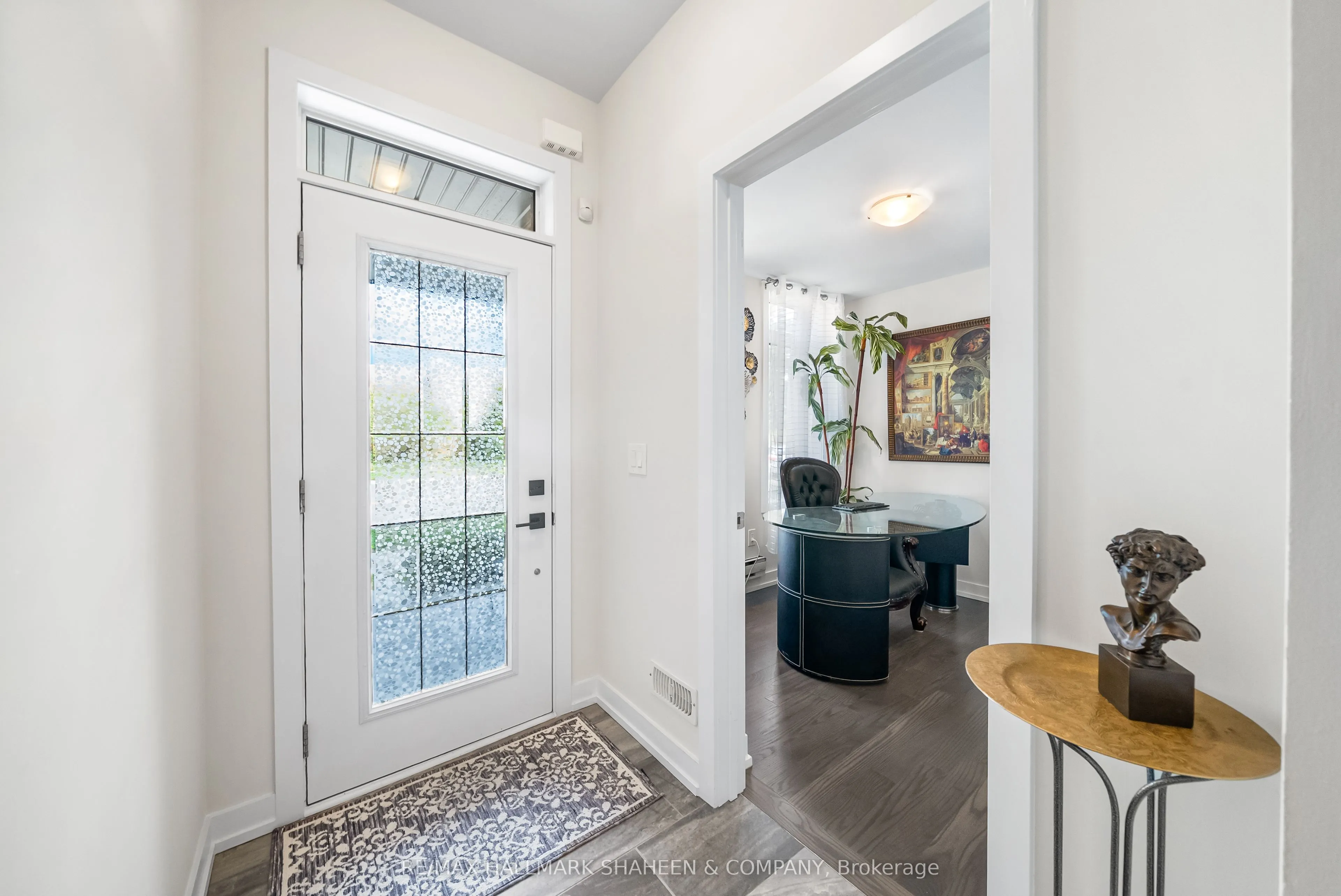 46 Troon Avenue