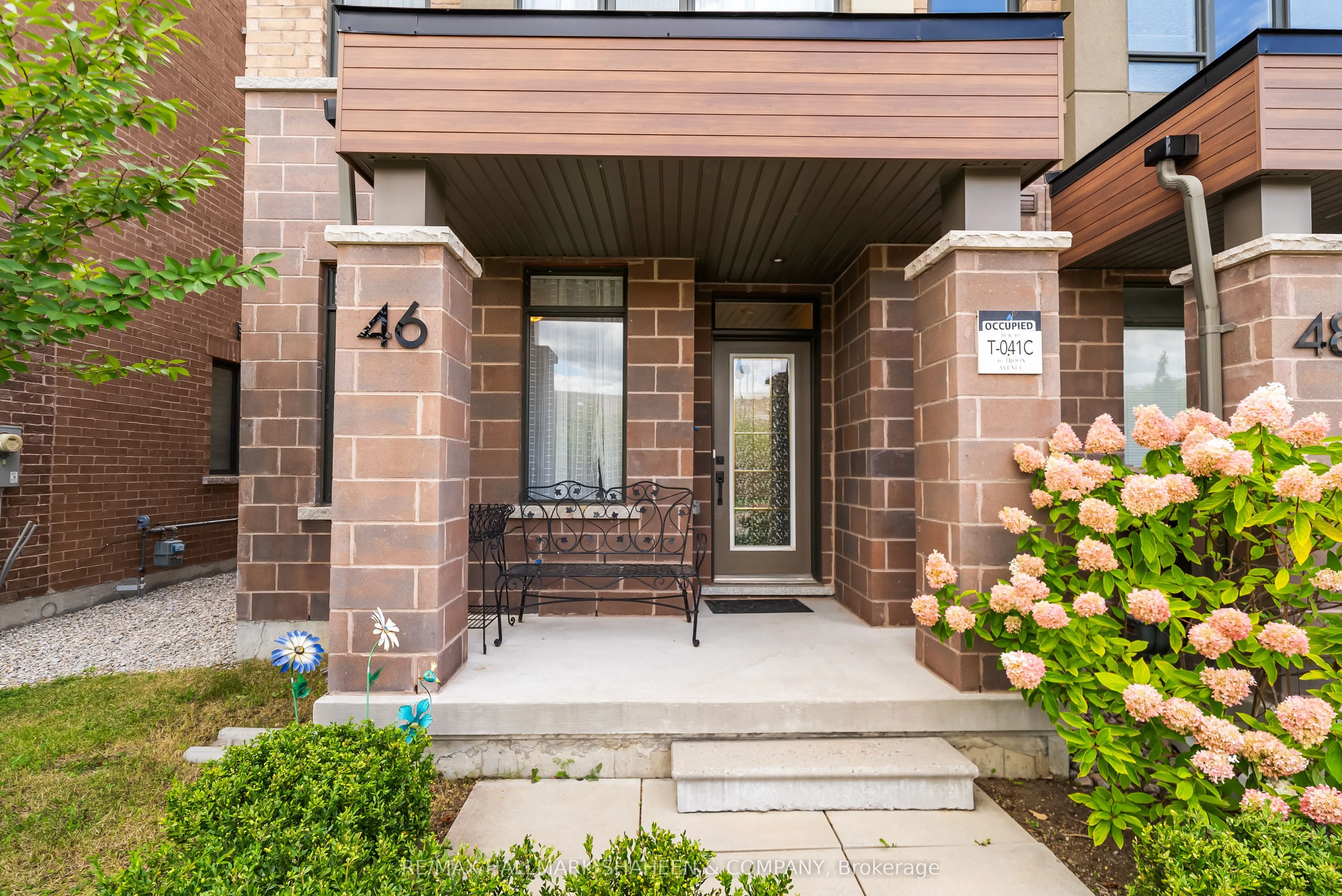 46 Troon Avenue