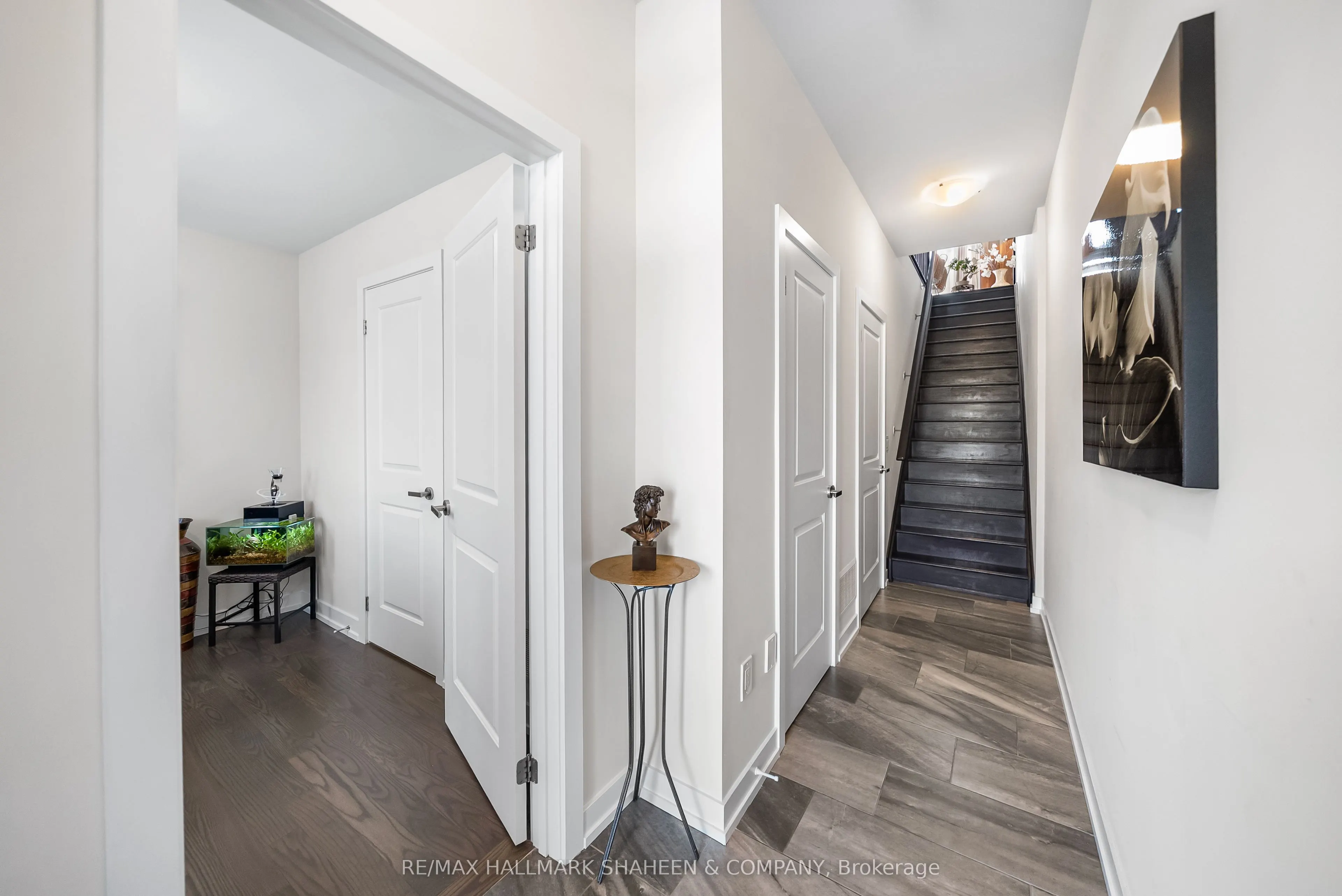 46 Troon Avenue