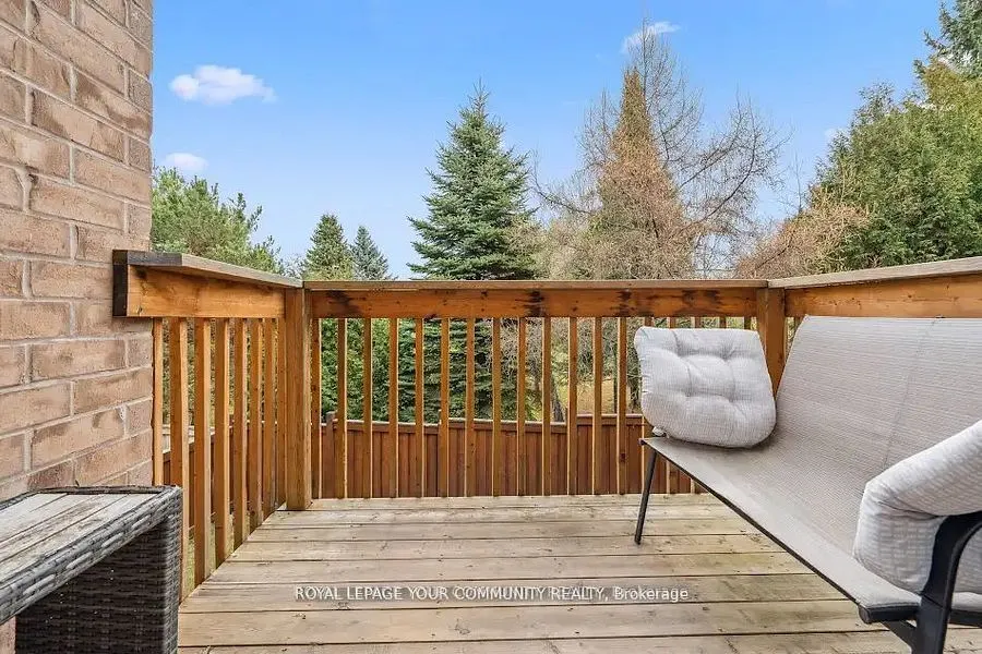 54 Prairie Grass Crescent