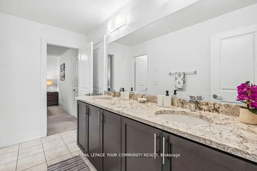 54 Prairie Grass Crescent