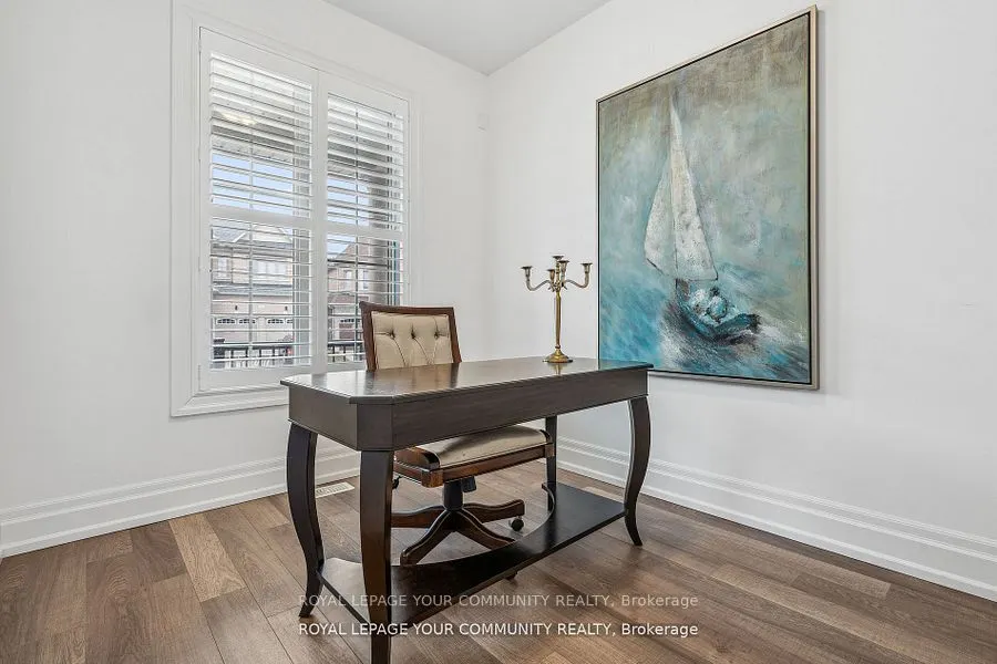 54 Prairie Grass Crescent