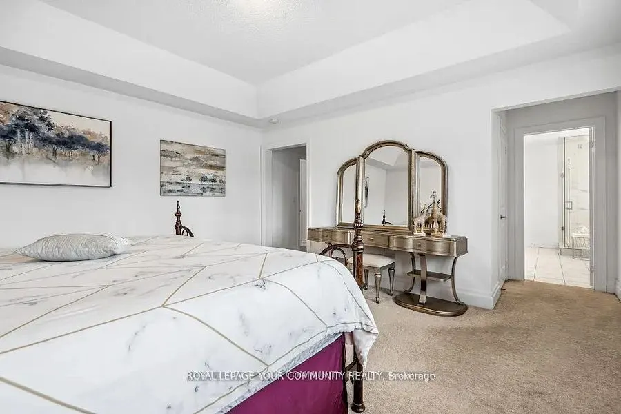 54 Prairie Grass Crescent