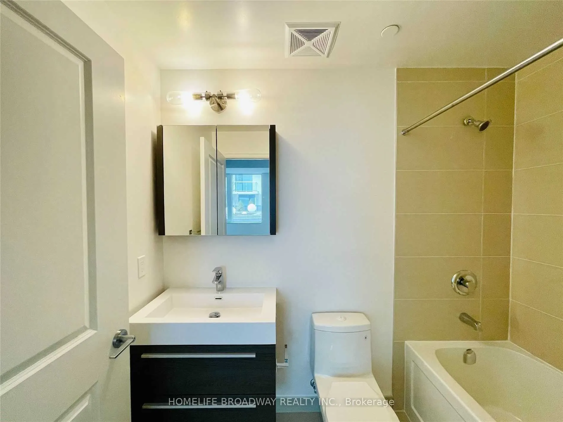 18 Rouge Valley Drive W, #506C