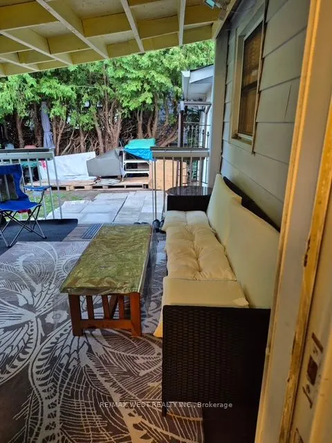 260 MEDINA Drive
