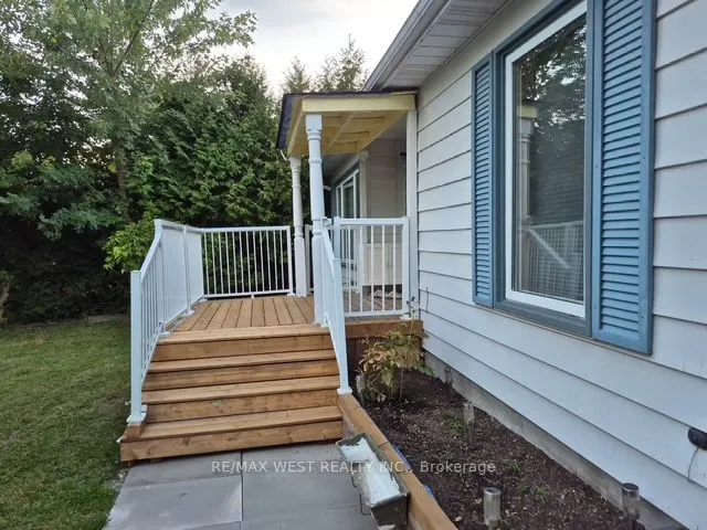 260 MEDINA Drive