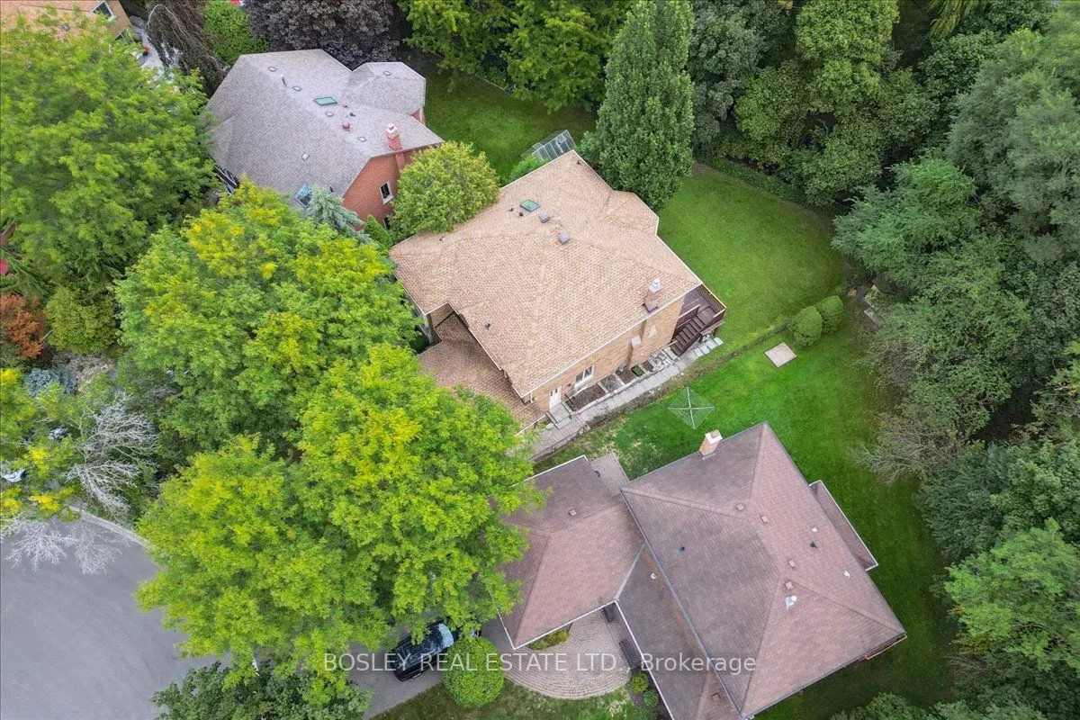 50 Simmons Crescent